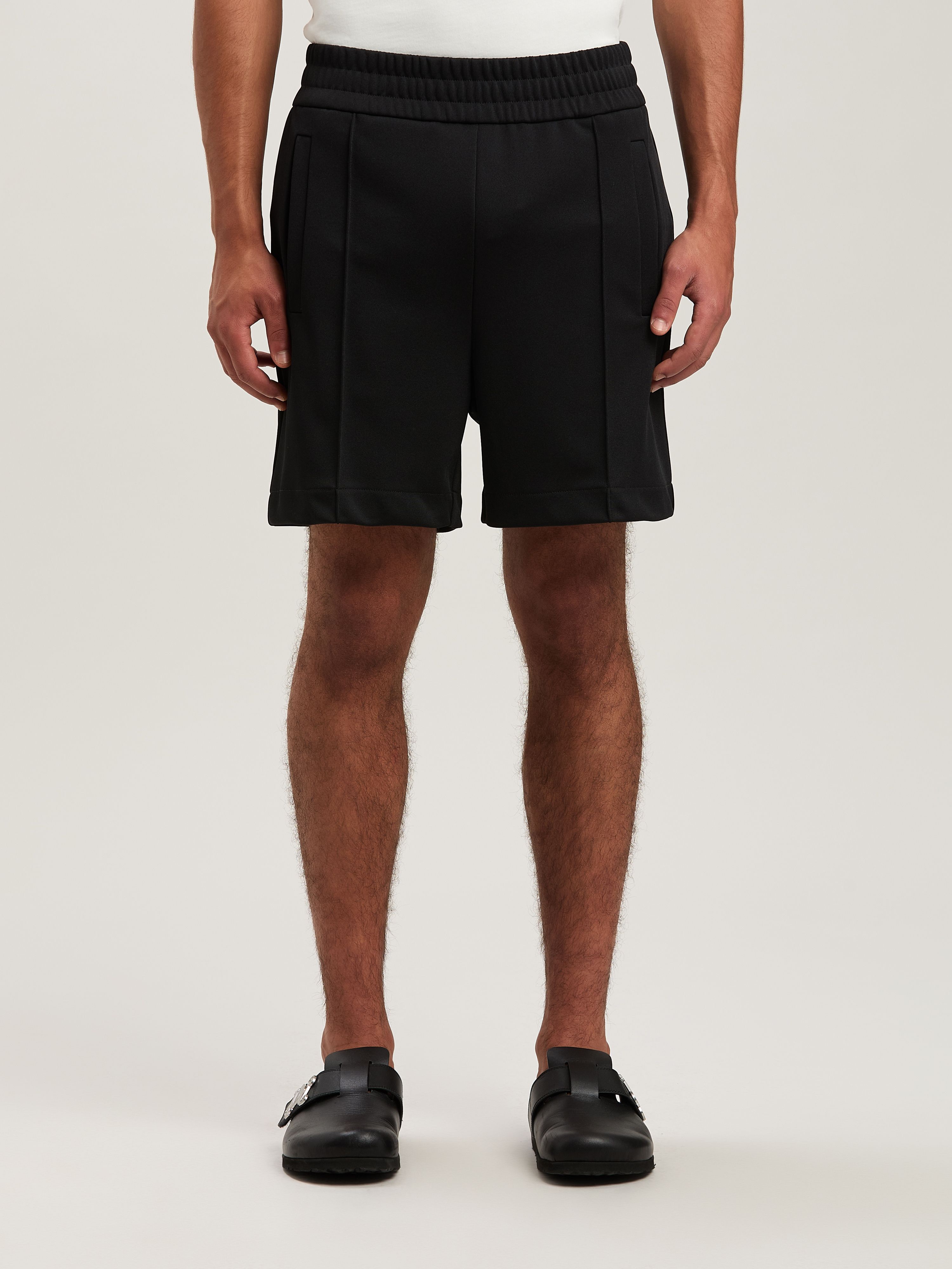 PALM ANGELS  Shorts mit geschwungenem Logo BLACK - OFF WHITE PMCL008S25FAB001
