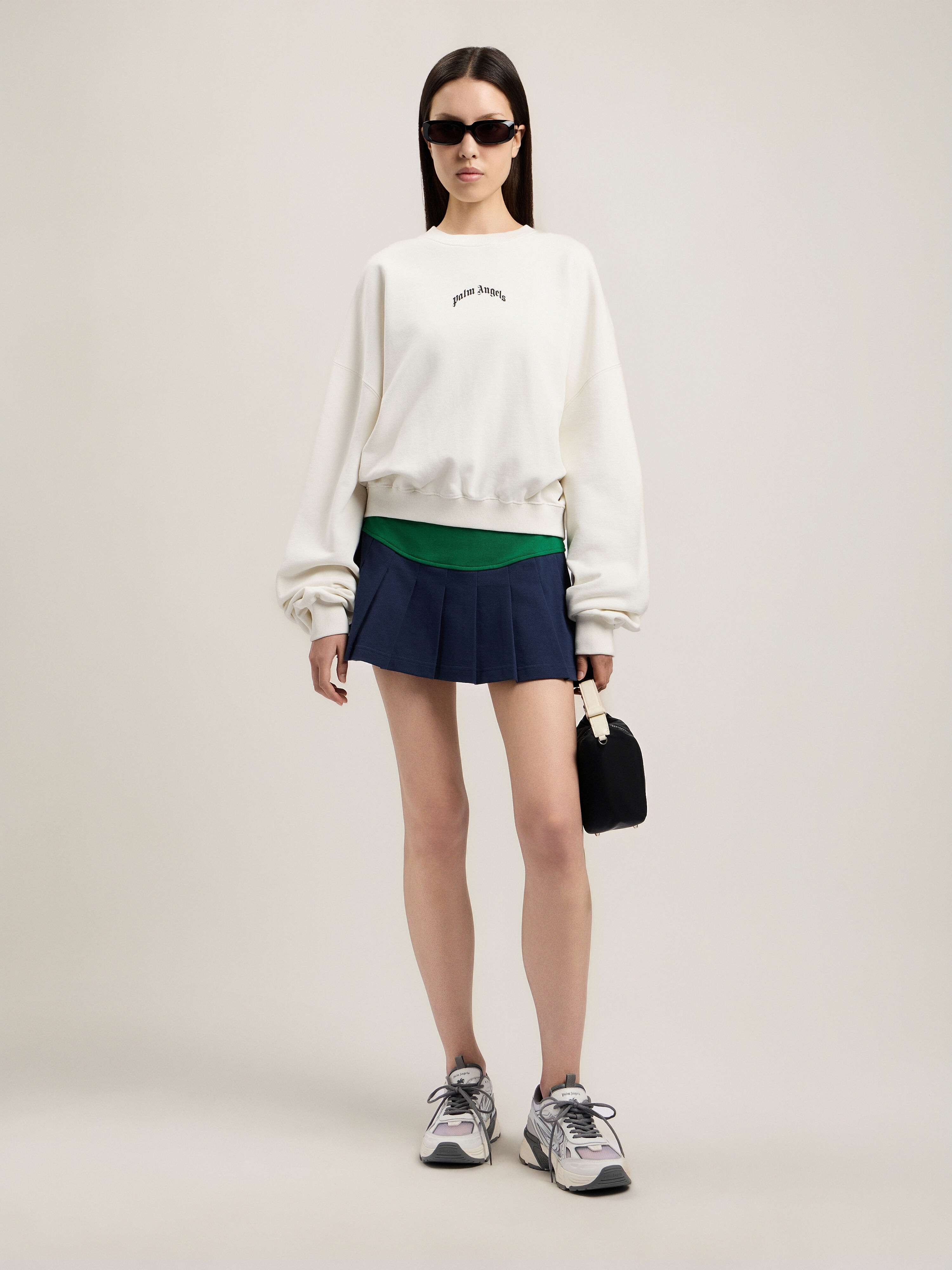 PALM ANGELS Curved Logo Loose Crop Sweatshirt OFF WHITE BLACK PWBA05DS26FLE001