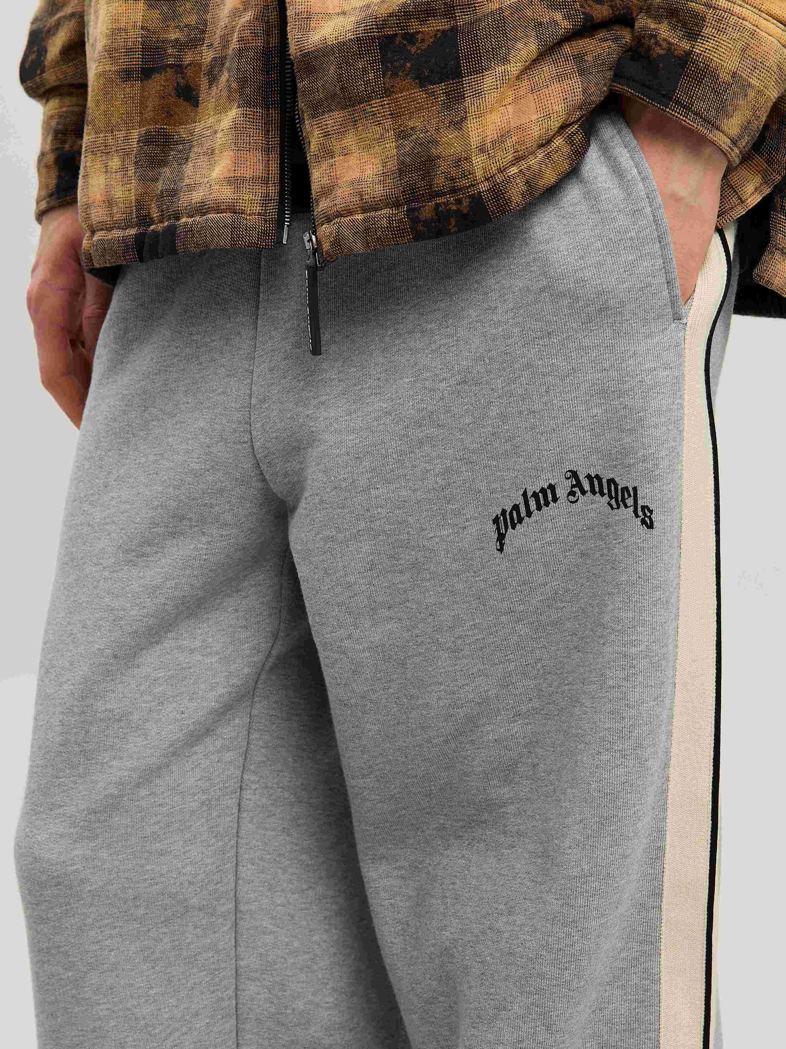 PALM ANGELS  Sweathose mit ikonischem Streifen GREY MELANGE - BLACK PMCH02BS25FLE001