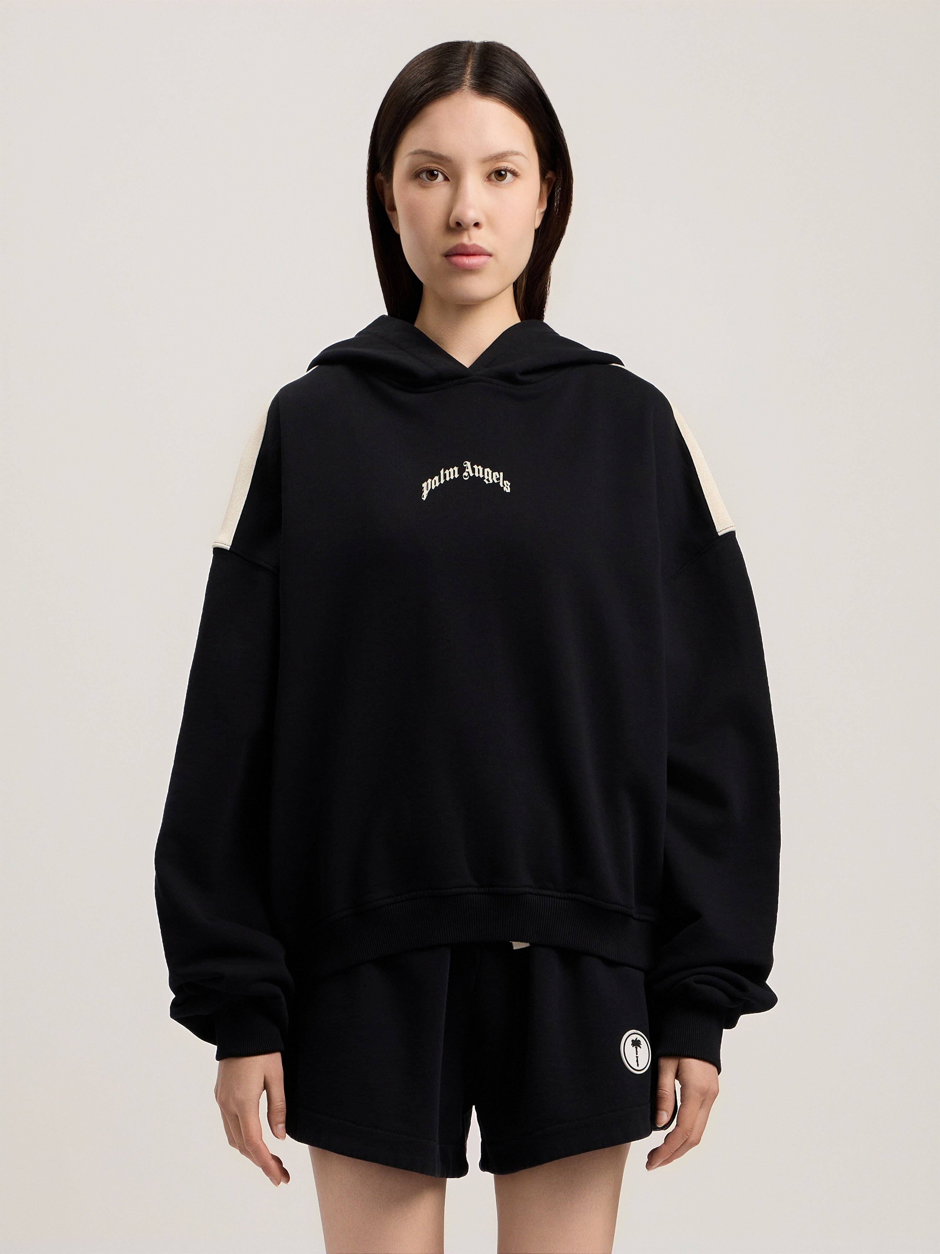 PALM ANGELS Curved Logo Loose Crop Hoodie BLACK TOFU PWBB076S26FLE001