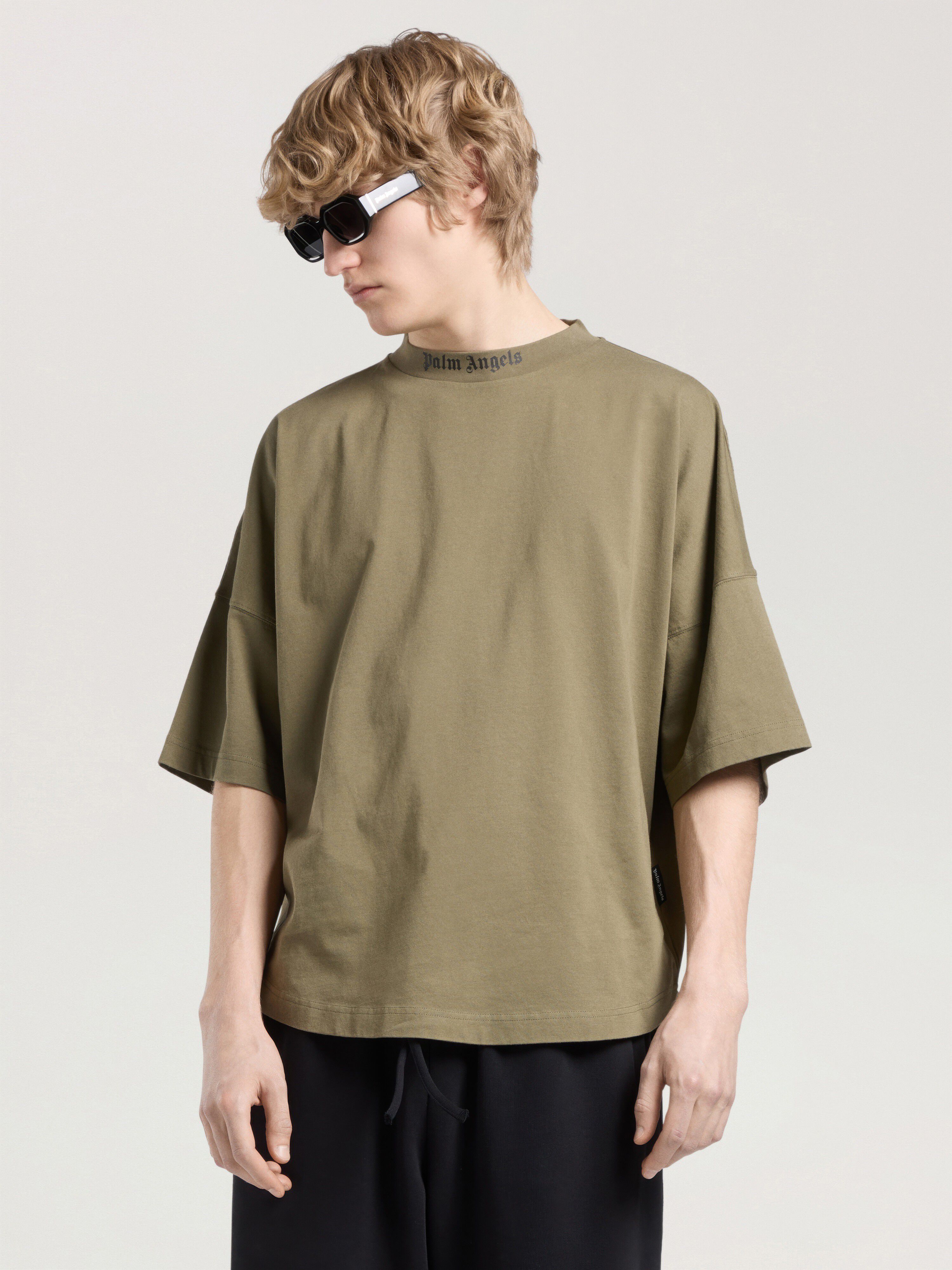 Classic Logo Oversized T-Shirt PALM ANGELS Classic Logo Oversized T-Shirt OLIVE GREEN - BLACK PAMAA05F26JR02