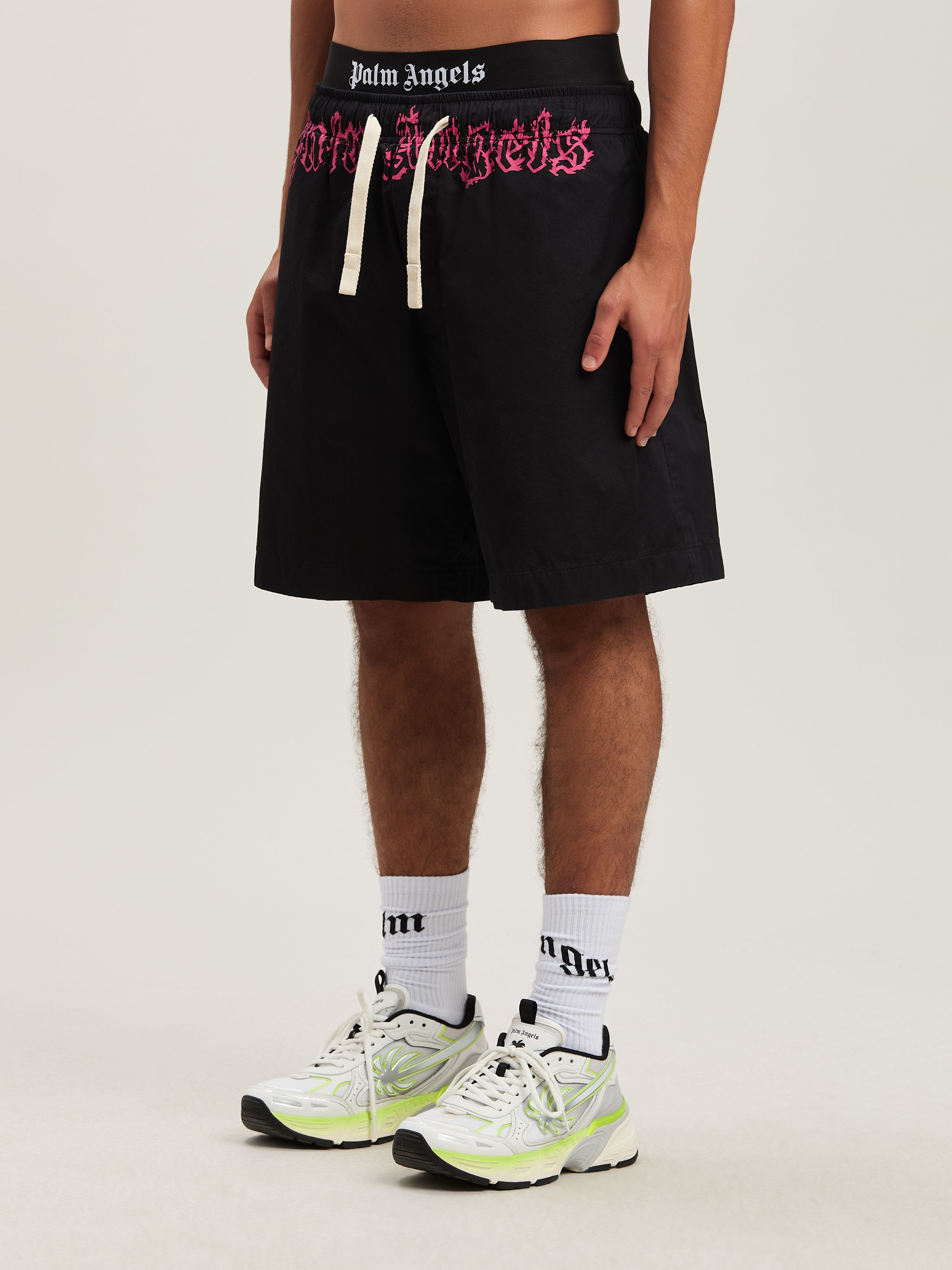 PALM ANGELS  Flame logo sweat shorts BLACK - FUCHSIA PMCB051S25FAB001