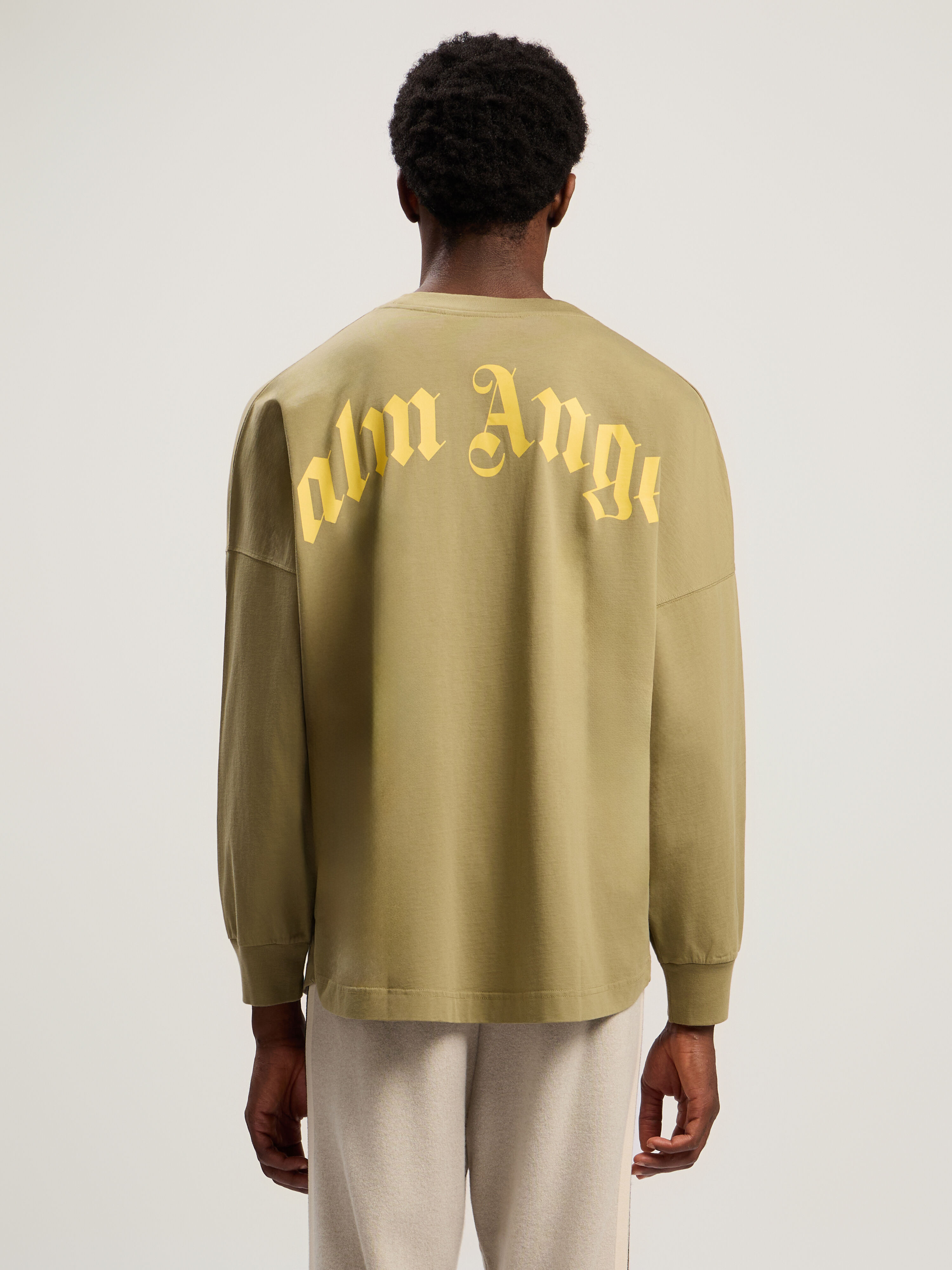 PALM ANGELS Curved Logo Long Sleeve T-Shirt ARMY GREEN - YELLOW PMAB059F25JER001