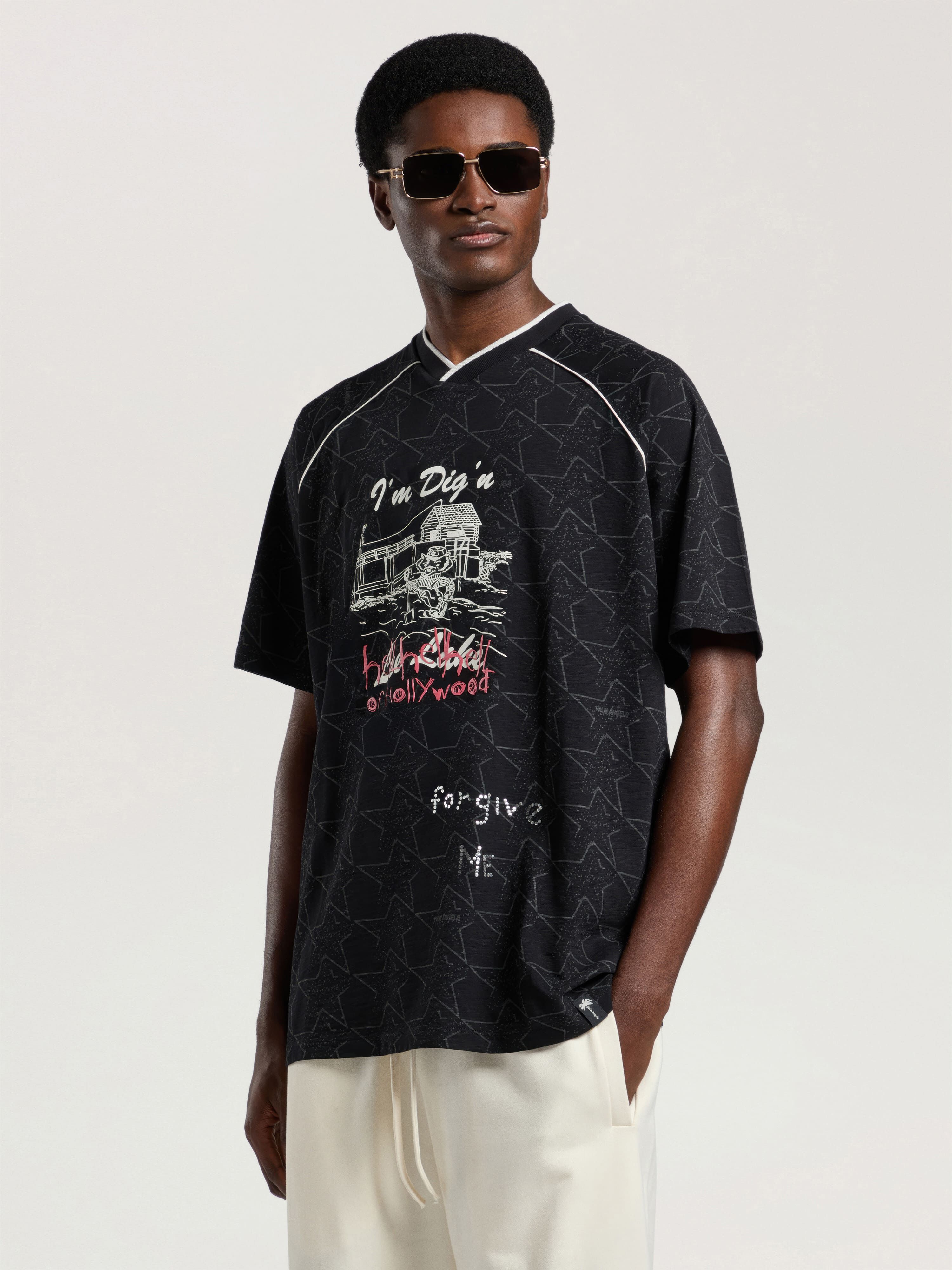 Starry Palm Allover Reg T-Shirt PALM ANGELS Starry Palm Allover Reg T-Shirt BLACK - OFF WHITE PAMAA09W26JR02