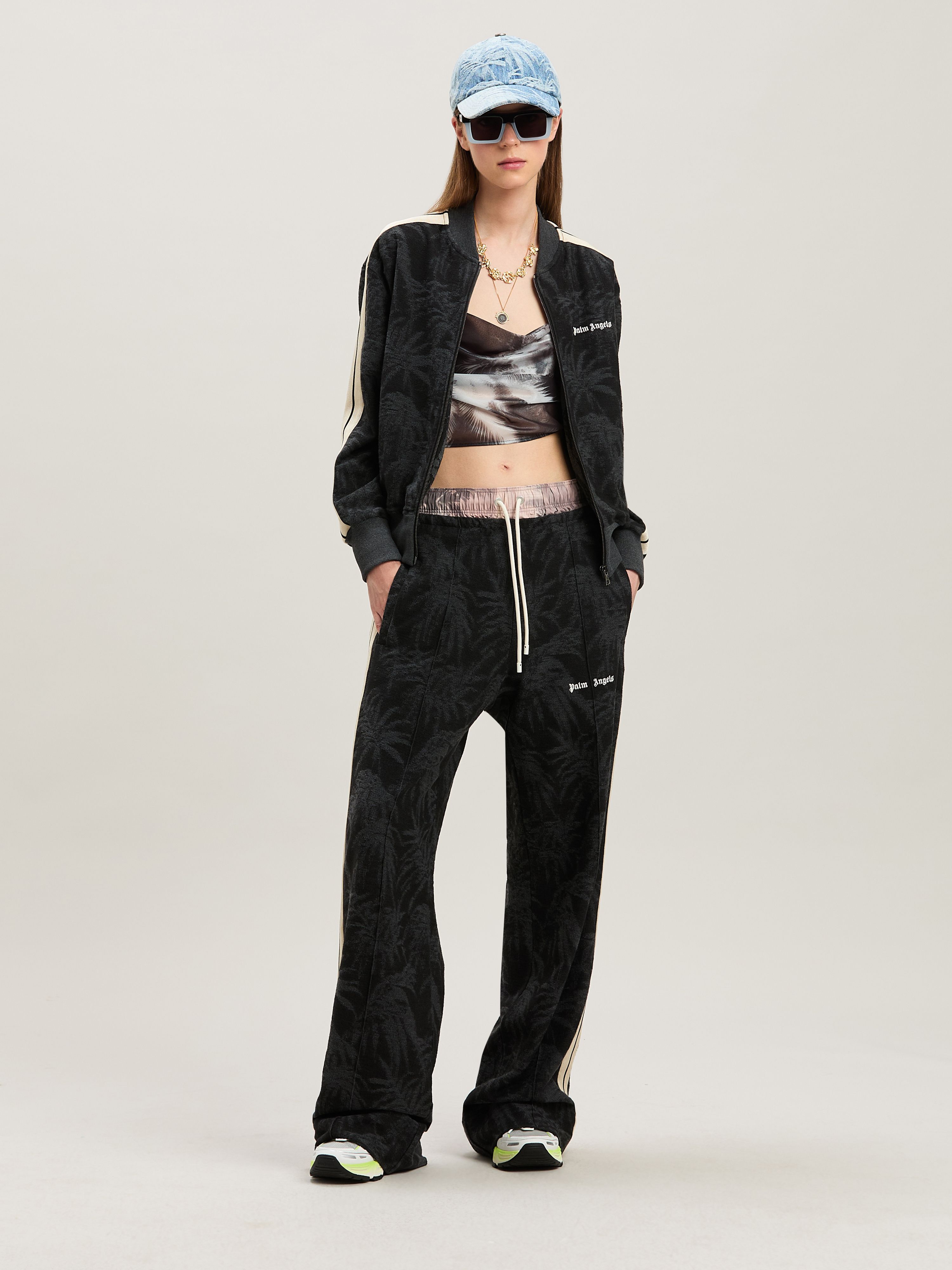 PALM ANGELS  Jacquared Palms Track Jacket BLACK - OFF WHITE PWBD050S25FAB001
