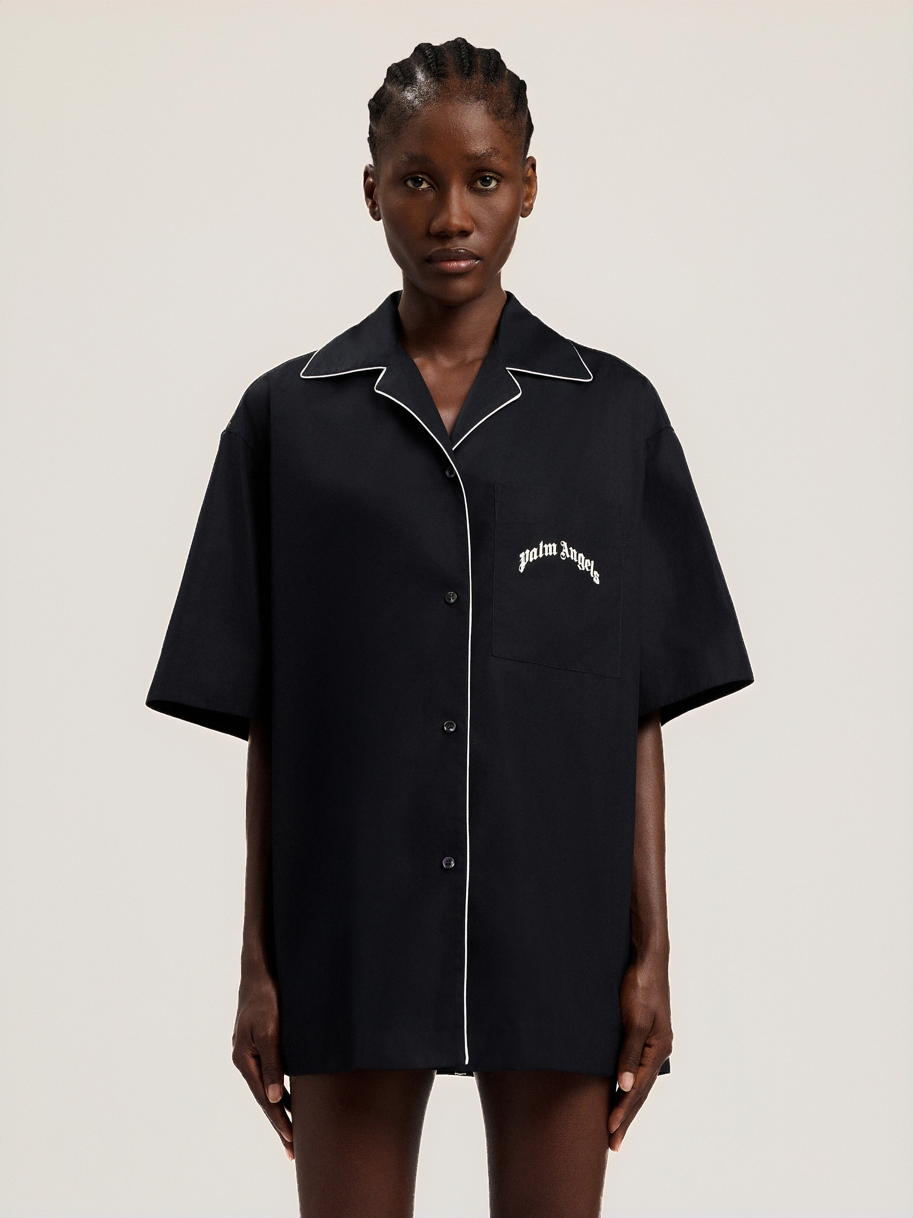 【セール】Palm Angels ベースボール ボーリングシャツ Curved Logo Bowling Shirt in BLACK OFF WHITE for Women | Palm Angels®