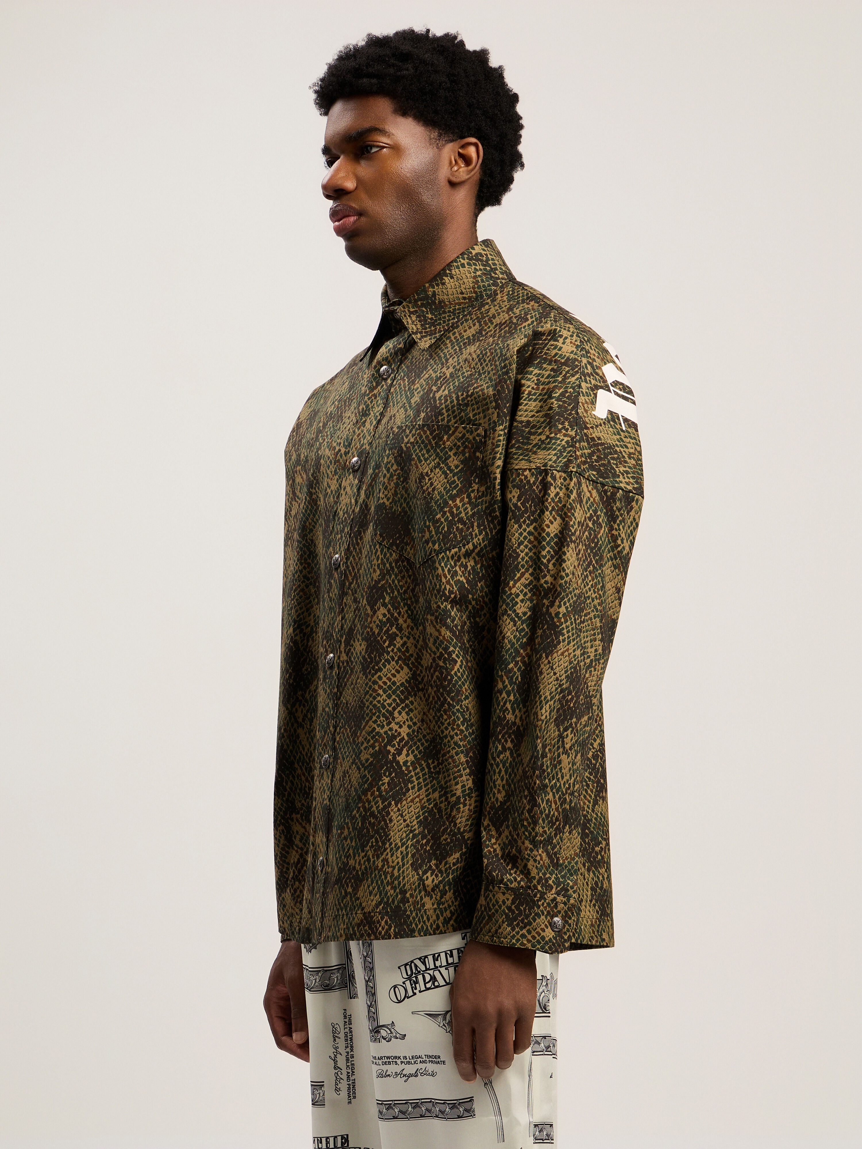 PALM ANGELS Classic Logo Snake Overshirt GREEN - OFF WHITE PMES002F25FAB002