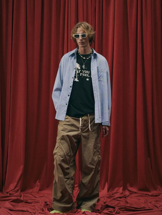 Palm Type Loose Cargo Pants PALM ANGELS Palm Type Loose Cargo Pants KAKI - BLACK PAMCF02F26FB01