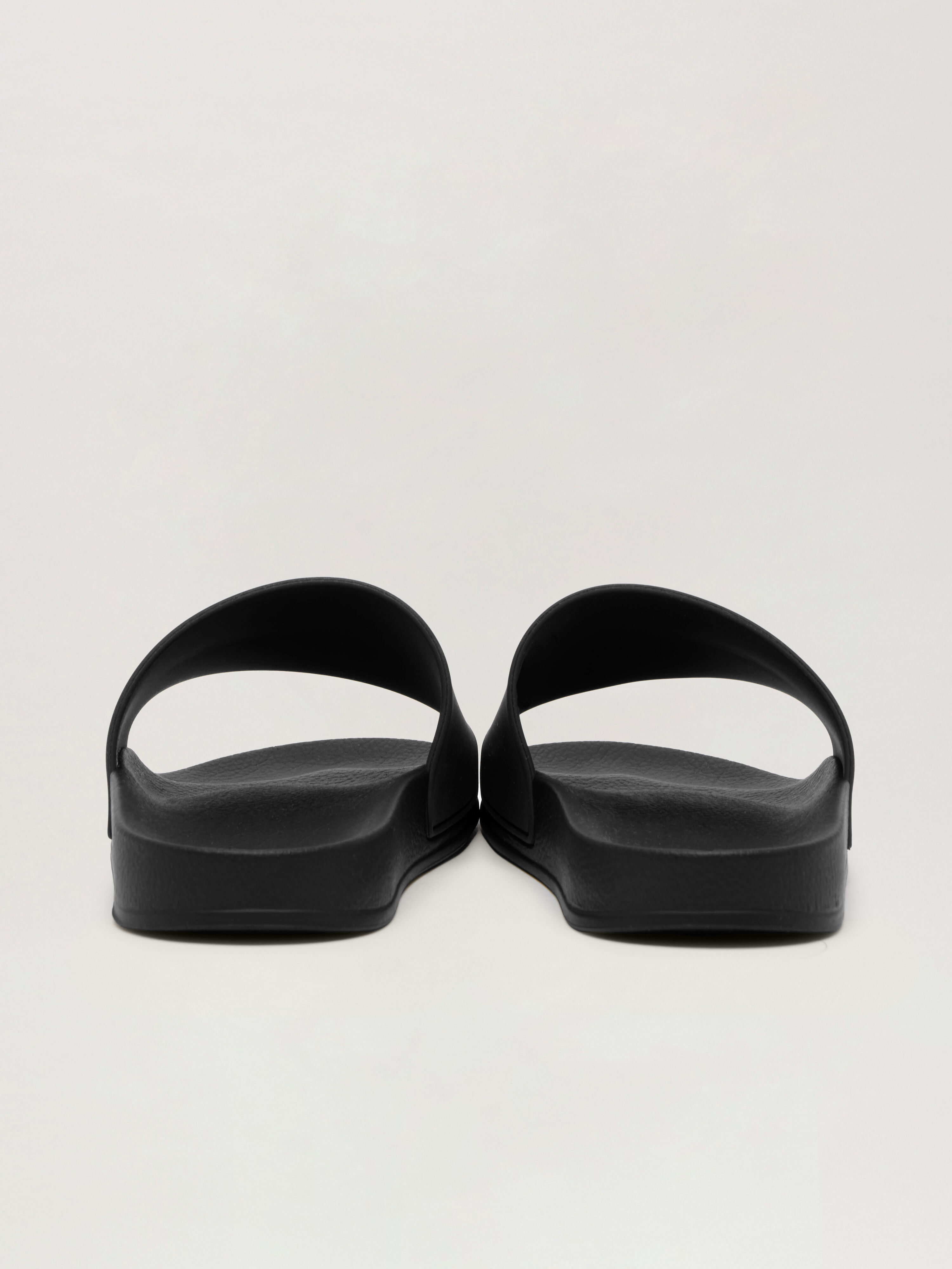 PALM ANGELS Classic Logo Pool Slider BLACK WHITE PWIC013C99MAT001