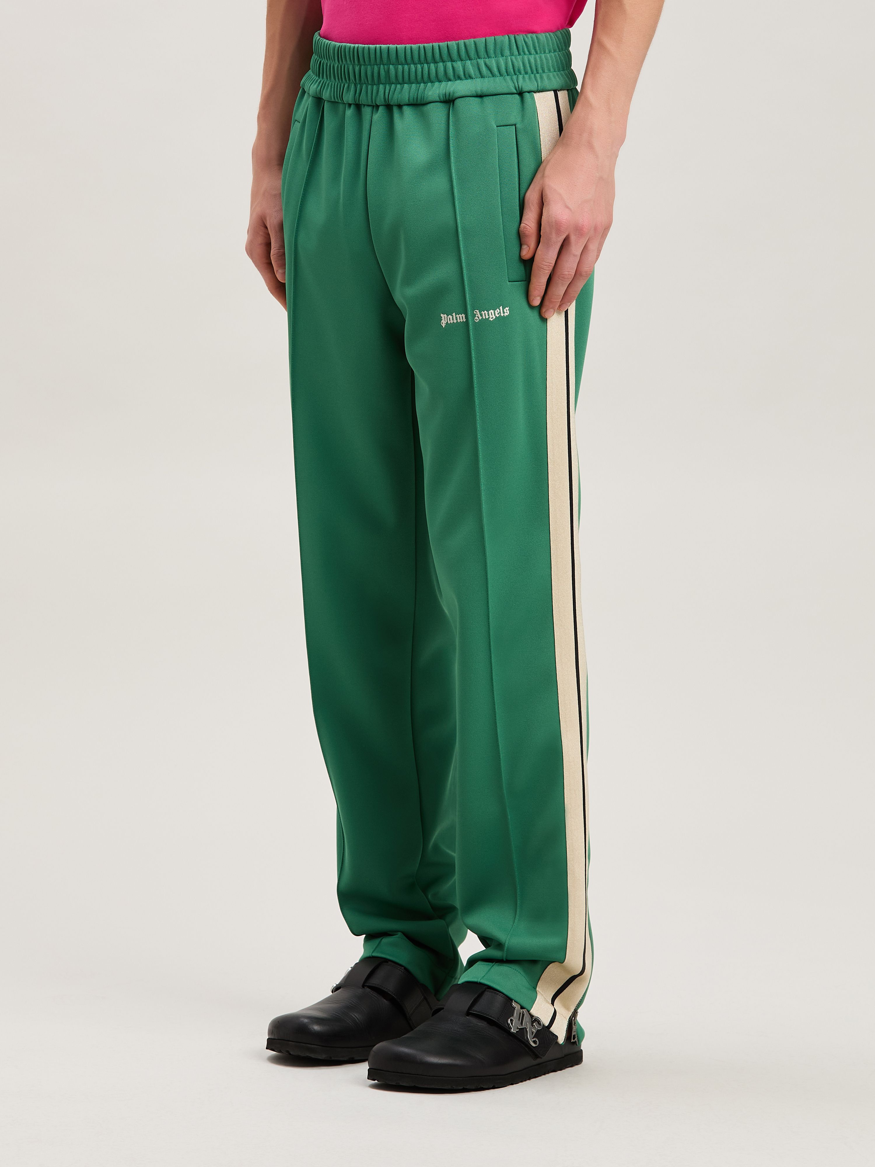 PALM ANGELS  Trainingshose mit gesticktem Logo FOREST GREEN - OFF WHITE PMCJ020S25FAB001