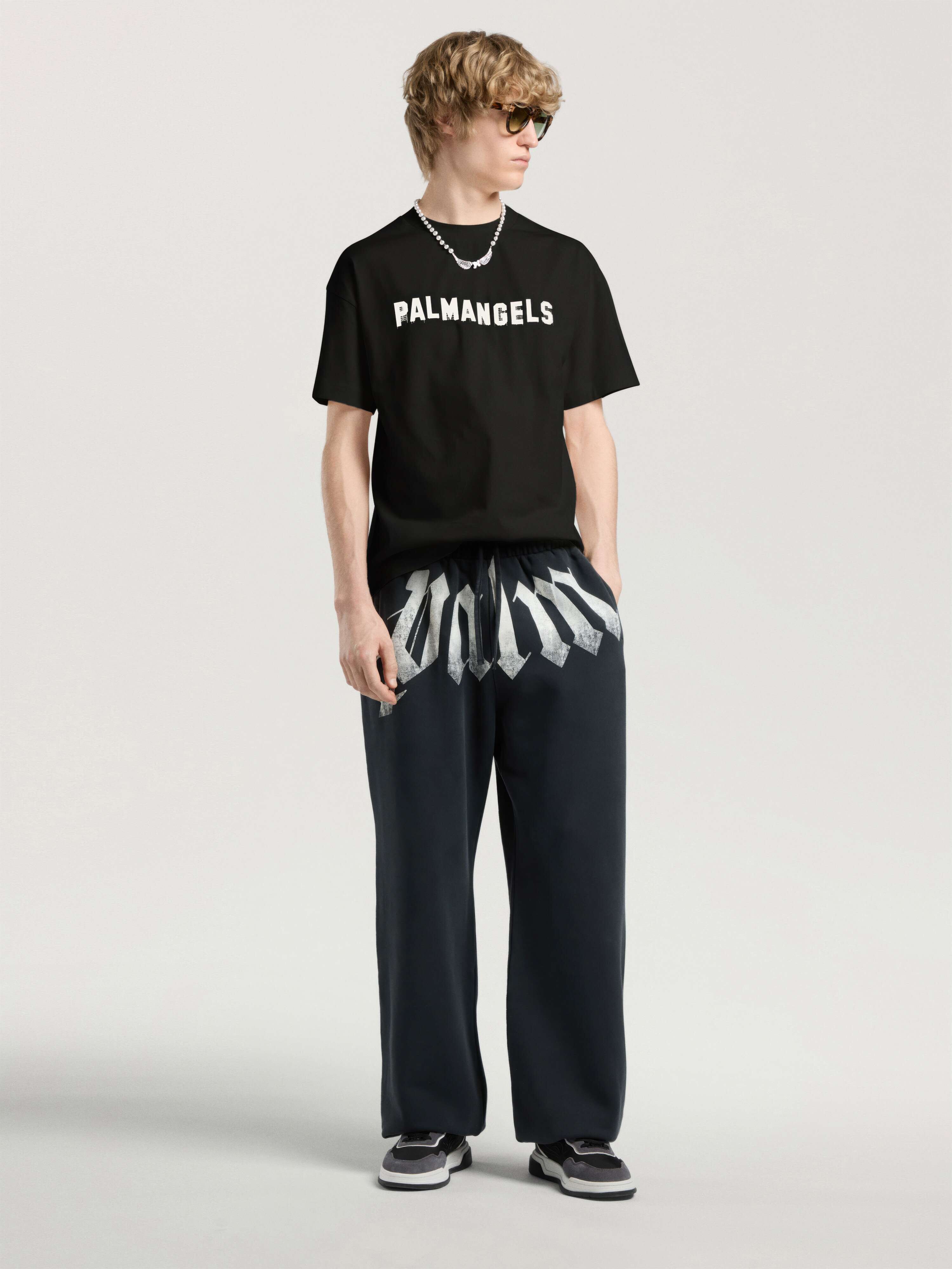 Palm Hills Regular T-Shirt PALM ANGELS Palm Hills Regular T-Shirt BLACK - OFF WHITE PAMAA01W26JR18