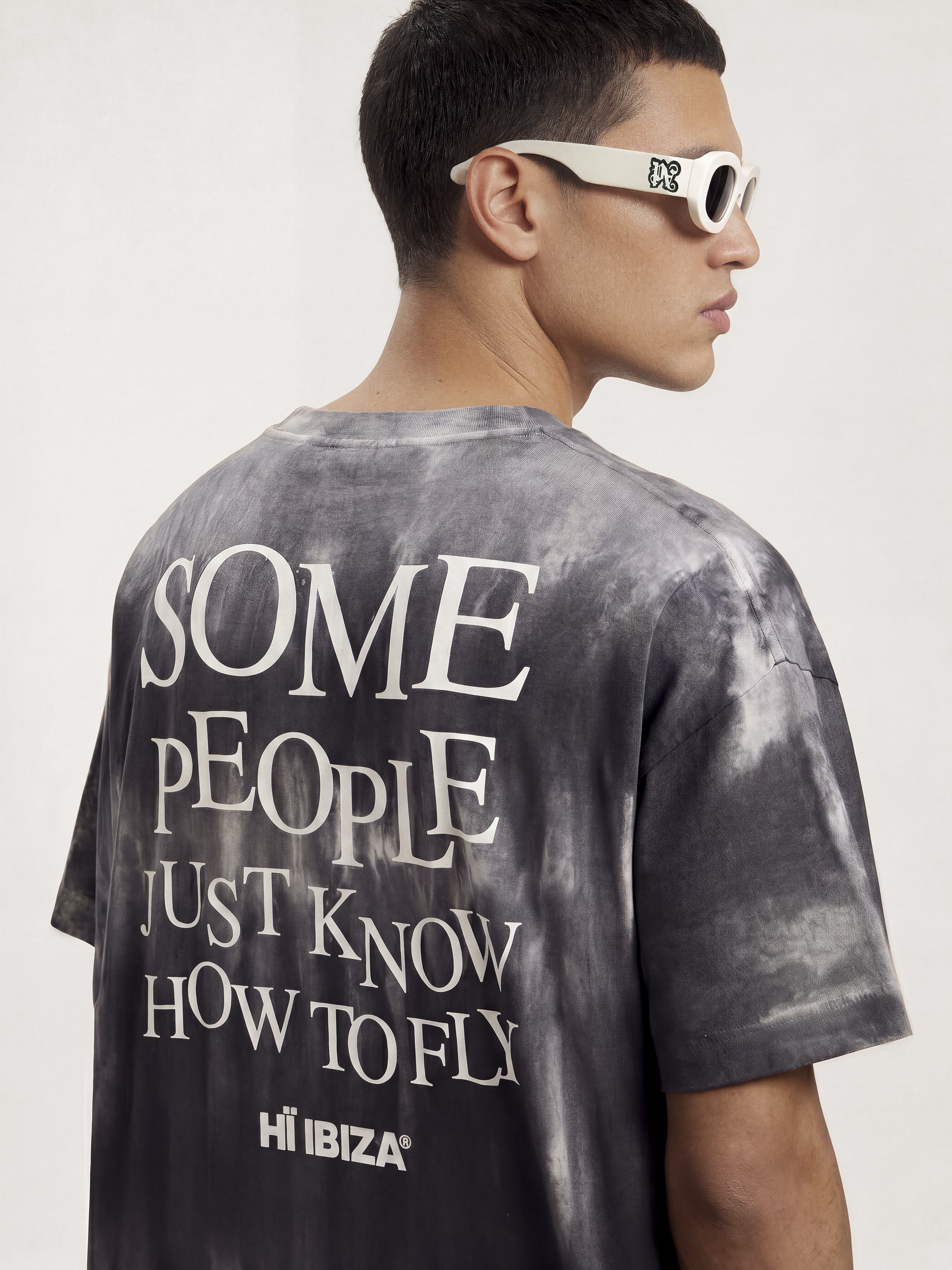 Palm Angels x Hï Ibiza Tie-dye T-shirt PALM ANGELS Palm Angels x Hï Ibiza Tie-dye T-shirt MEDIUM GREY - OFF WHITE PAMAA001JR007