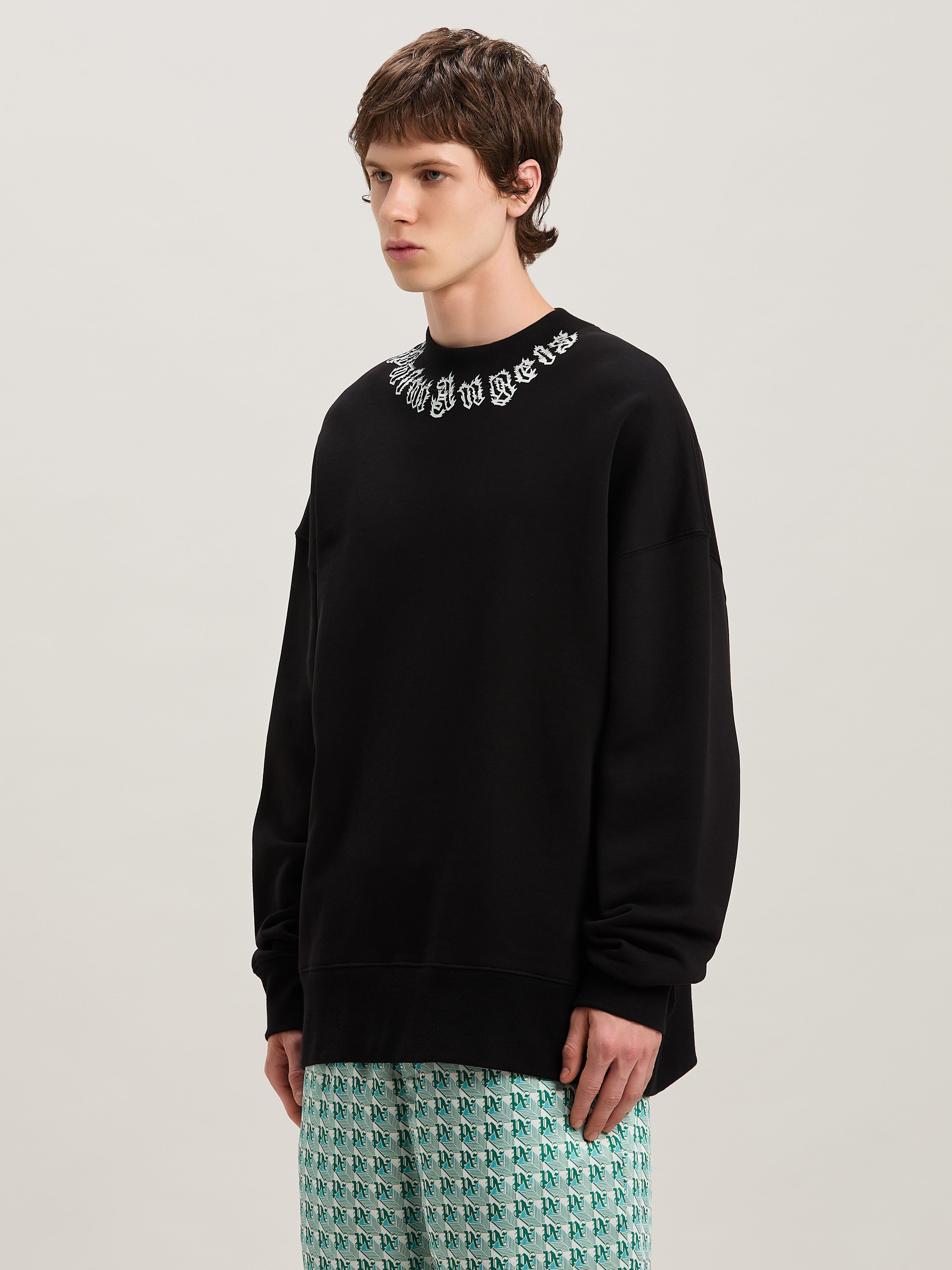 PALM ANGELS  Flame logo Sweatshirt NERO - OFF WHITE PMBA026S25FLE002