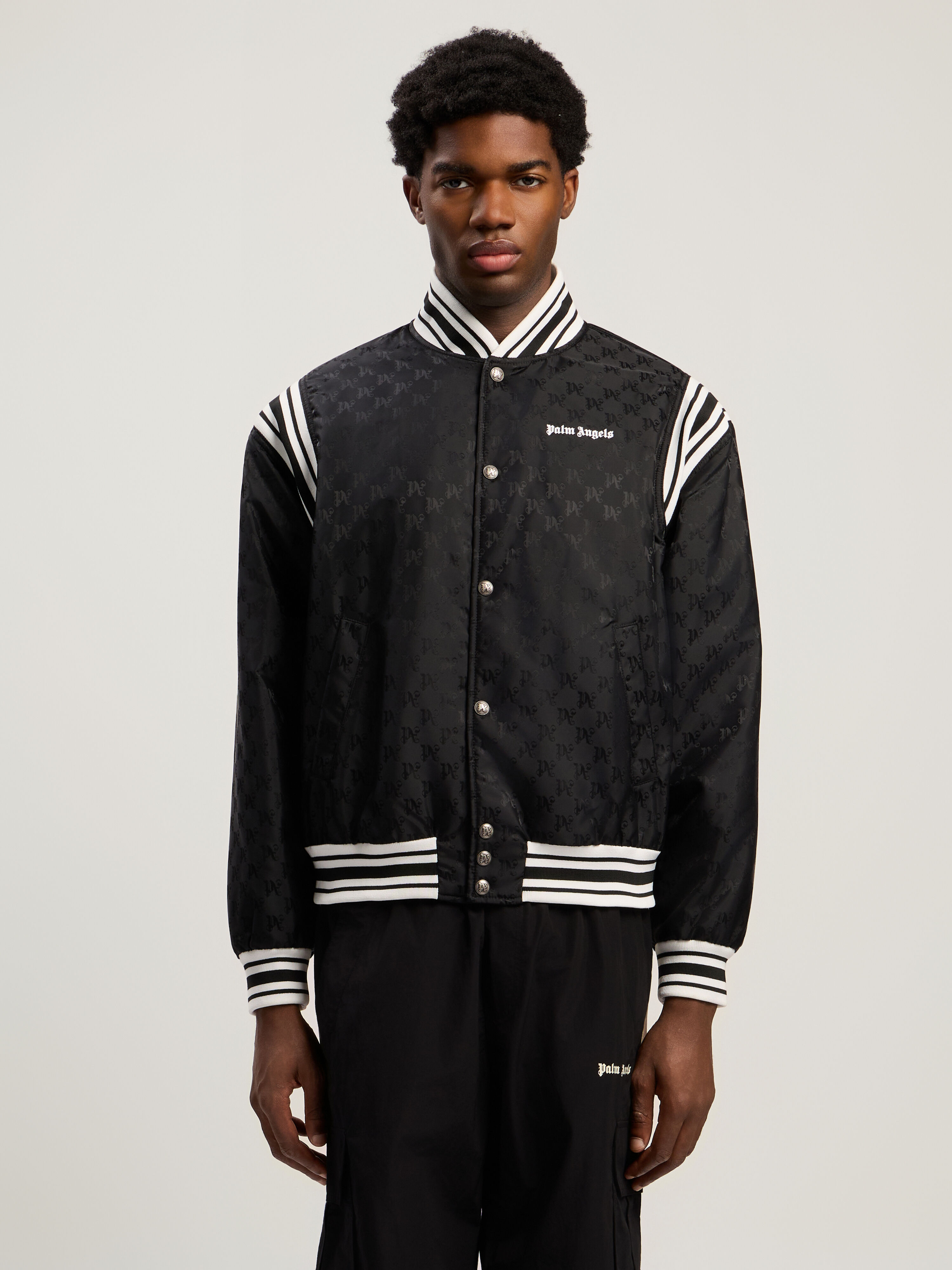 PALM ANGELS Monogram Jacquard Bomber BLACK - OFF WHITE PMEH037F25FAB001