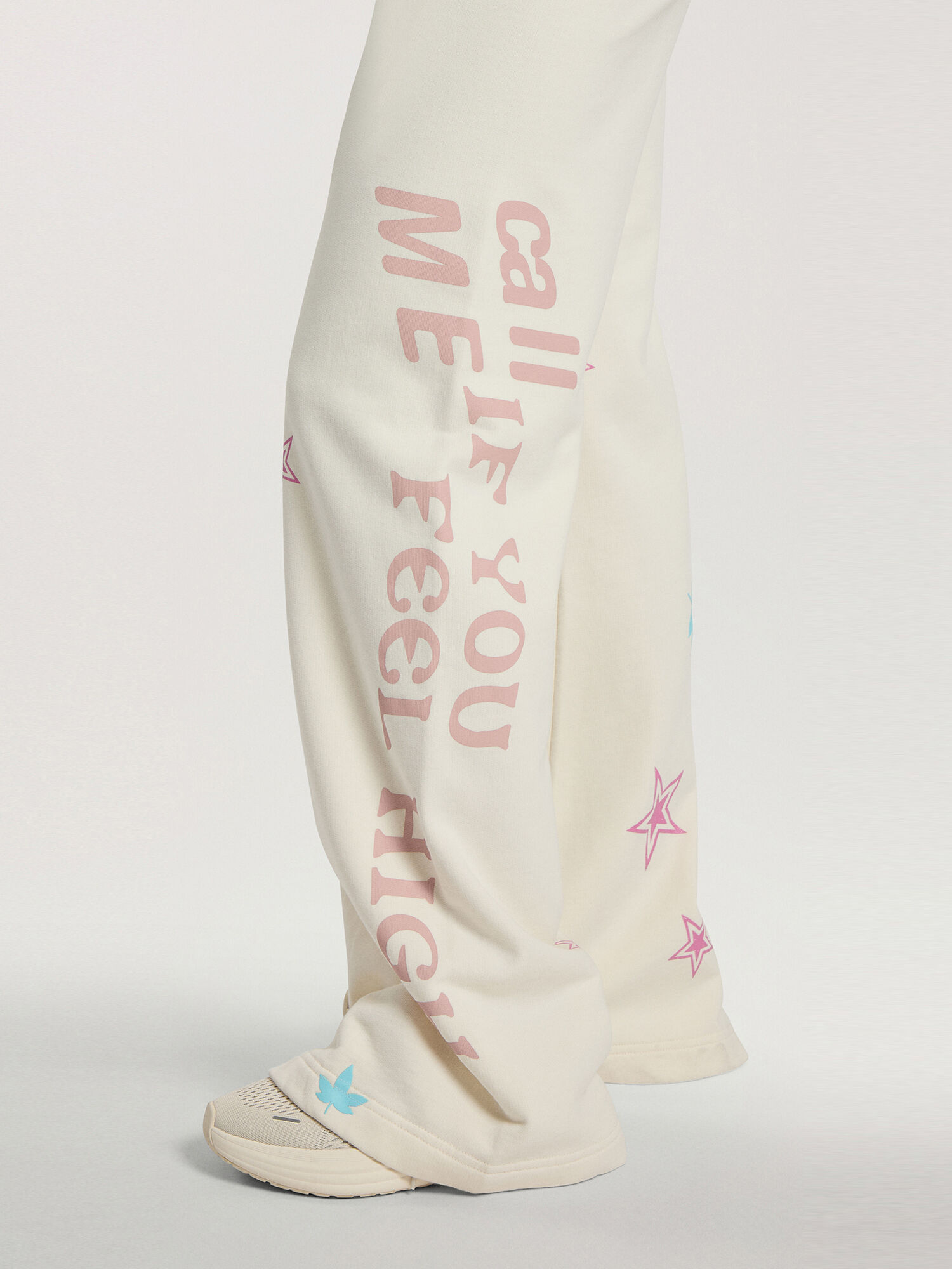 PALM ANGELS Feel High Sweatpants OFF WHITE - MULTICOLOR PAWCH01F26FL02