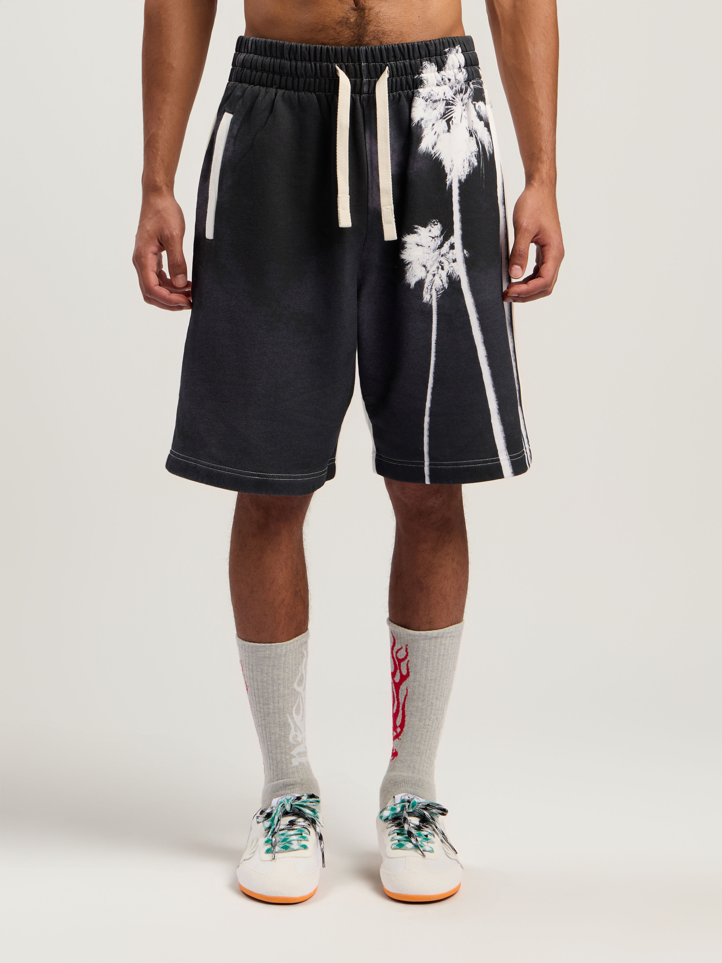 PALM ANGELS Decoding Palm Culture Sweatshort OFF WHITE - BLACK PMCI019F25FLE002