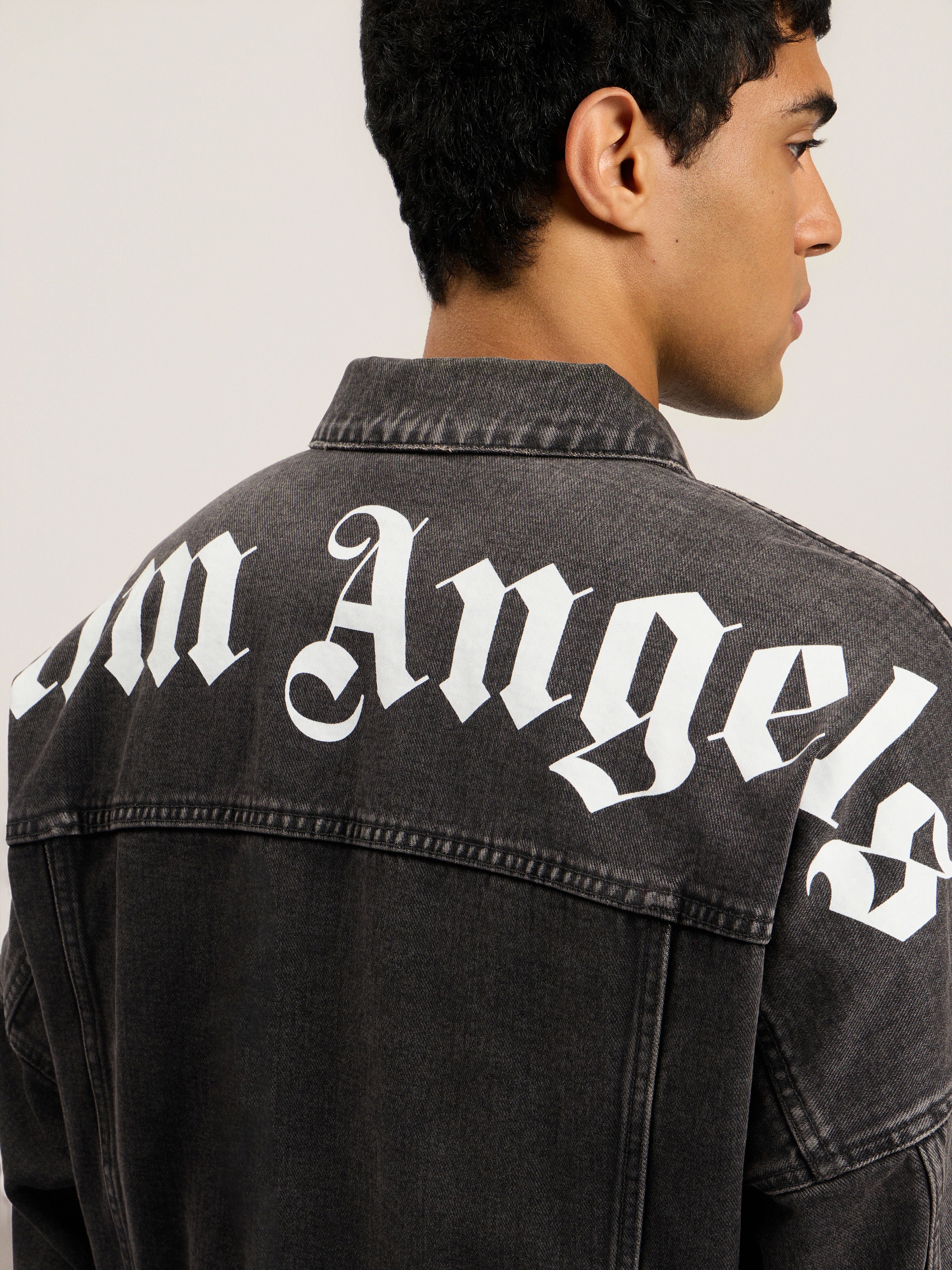 Palm Angels デニムジャケット Back Logo Over Denim Jkt in BLACK WHITE for Men | Palm Angels®