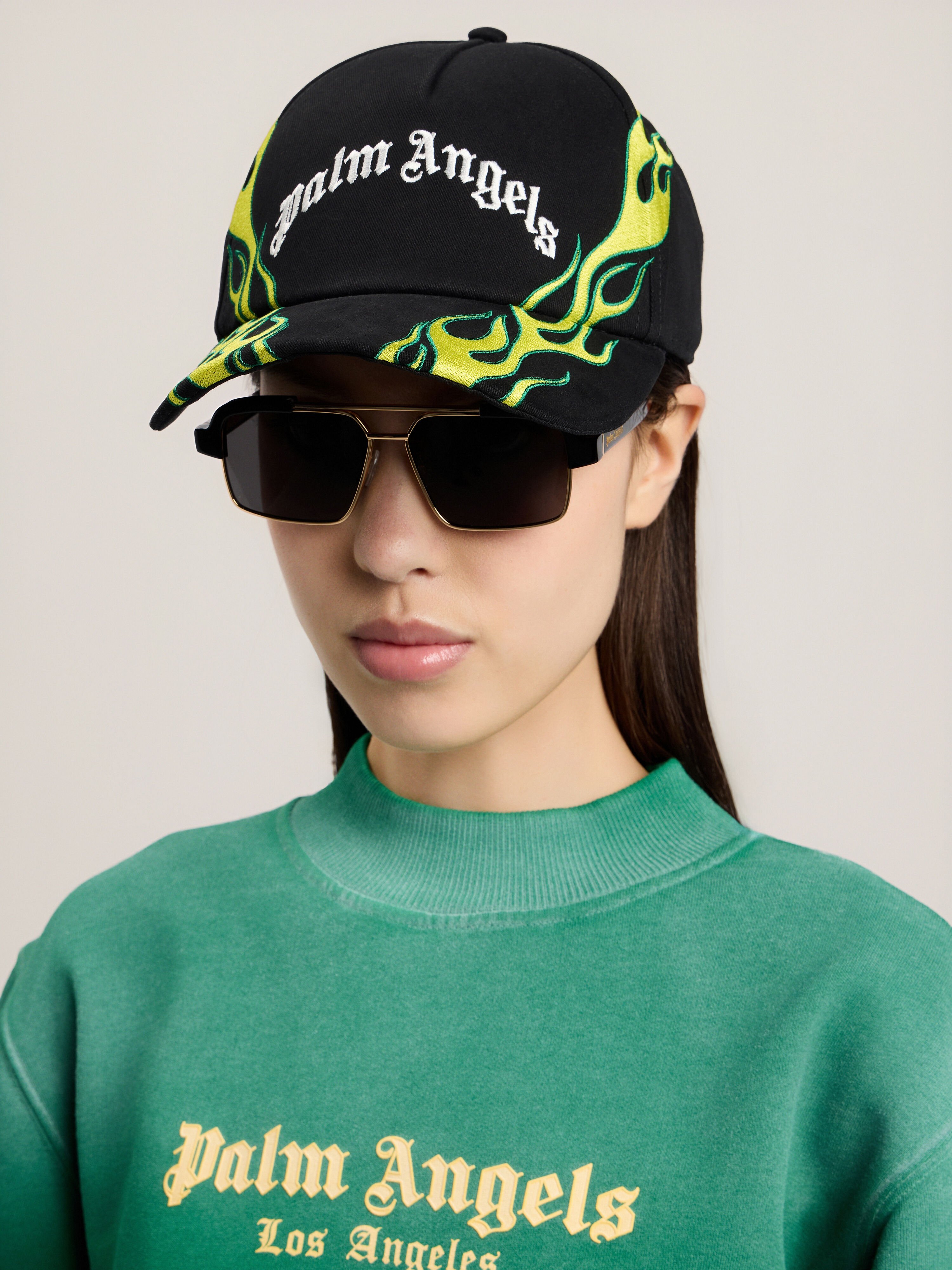 PALM ANGELS Flames Curved Logo Cap BLACK OFF WHITE PMLB104S26FAB00E