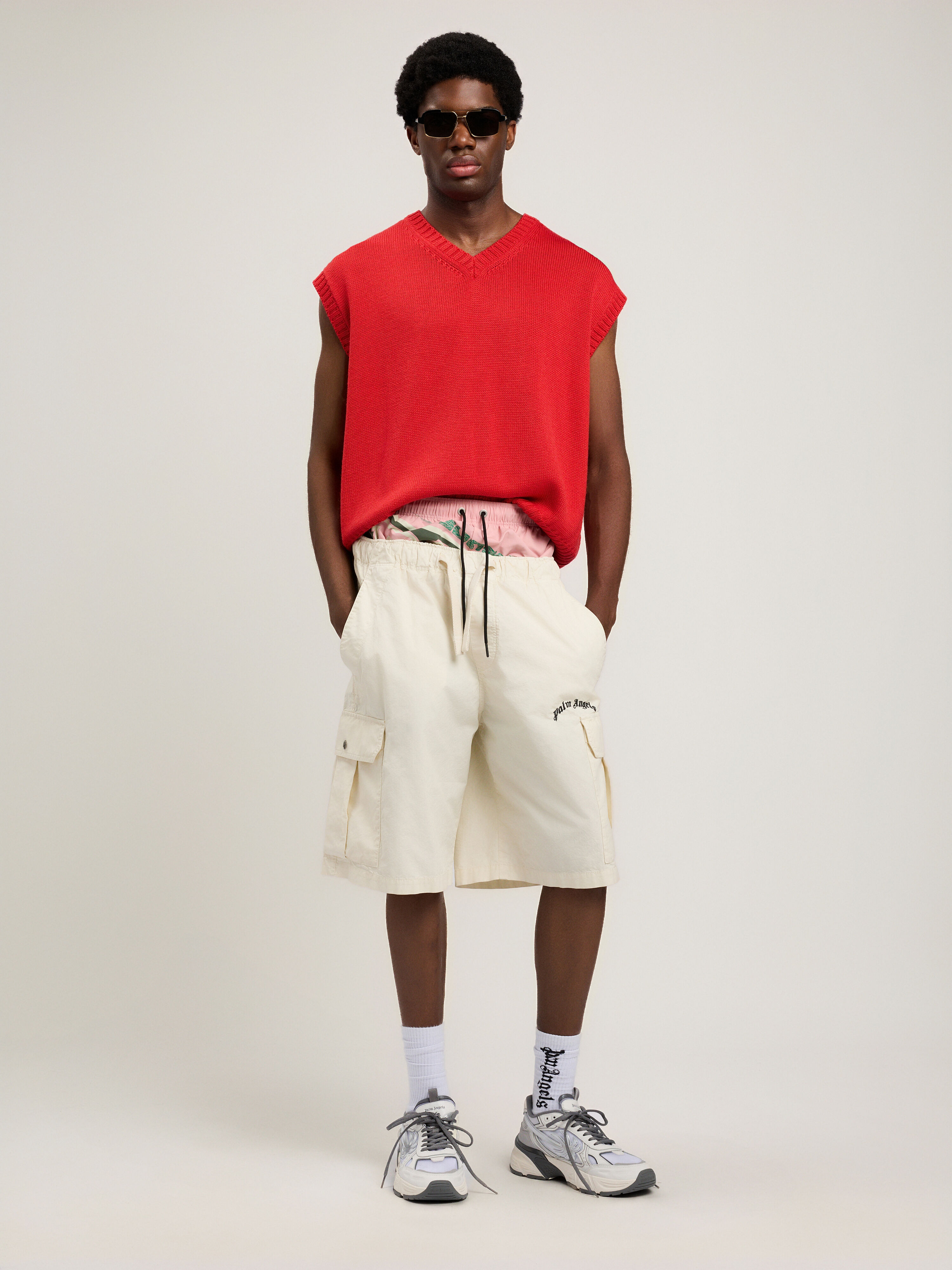 Curved Logo Loose Cargo Shorts in OFF WHITE BLACK for Men | Palm