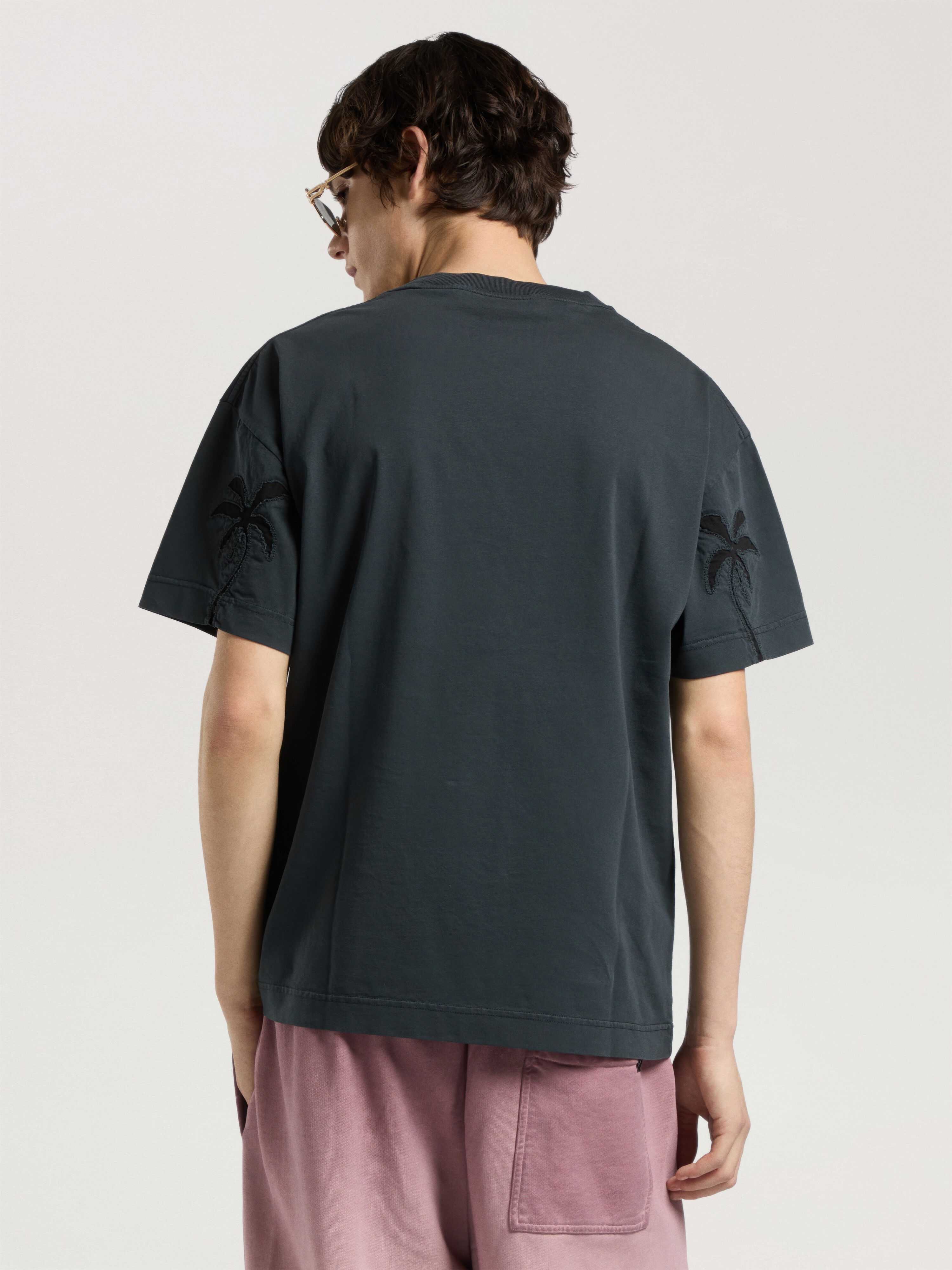 Palm Shadow Regular T-Shirt PALM ANGELS Palm Shadow Regular T-Shirt ANTHRACITE - OFF WHITE PAMAA01W26JR10