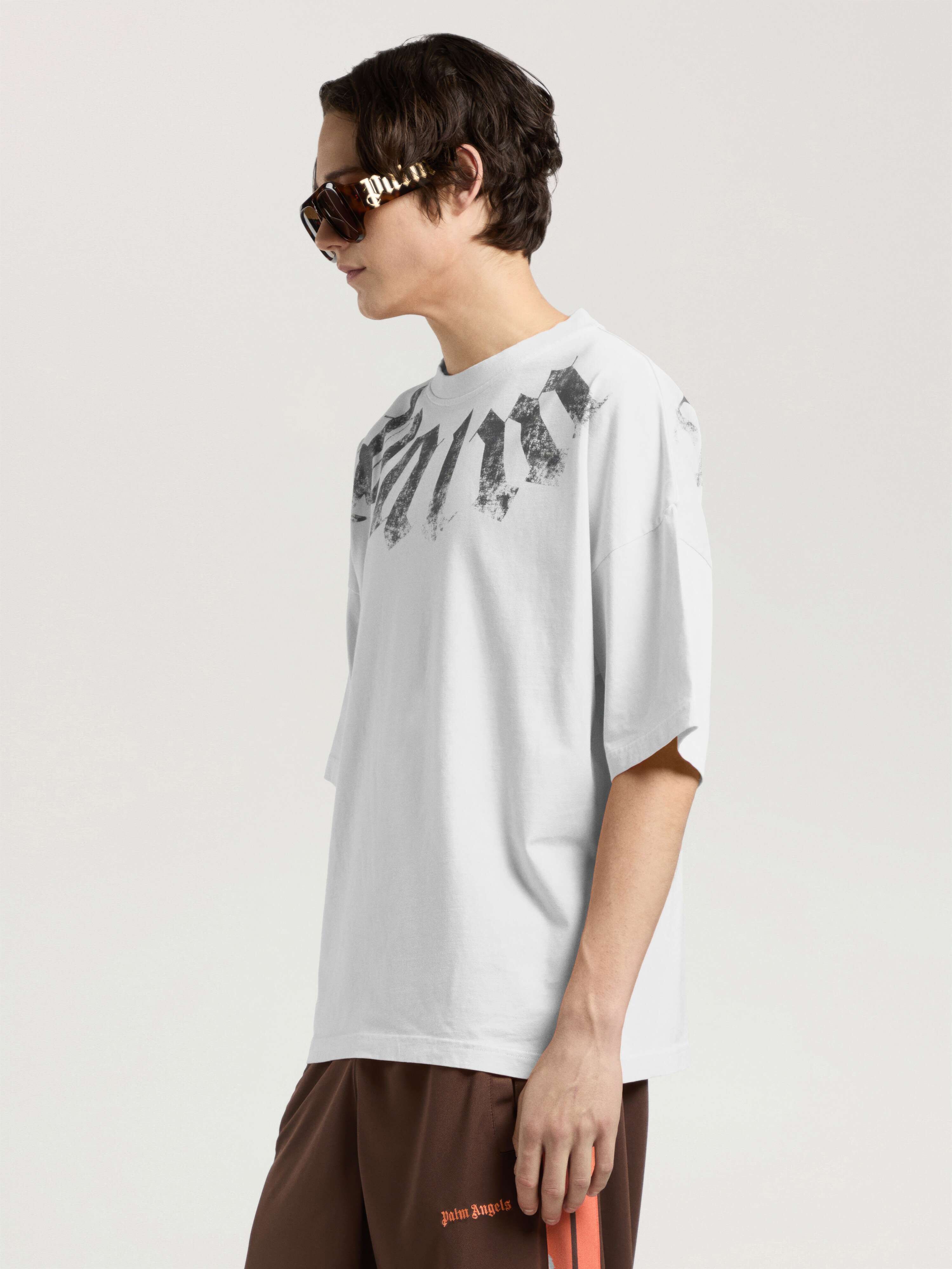Big Neck Logo Loose T-Shirt PALM ANGELS Big Neck Logo Loose T-Shirt OFF WHITE - BLACK PAMAA03F26JR01