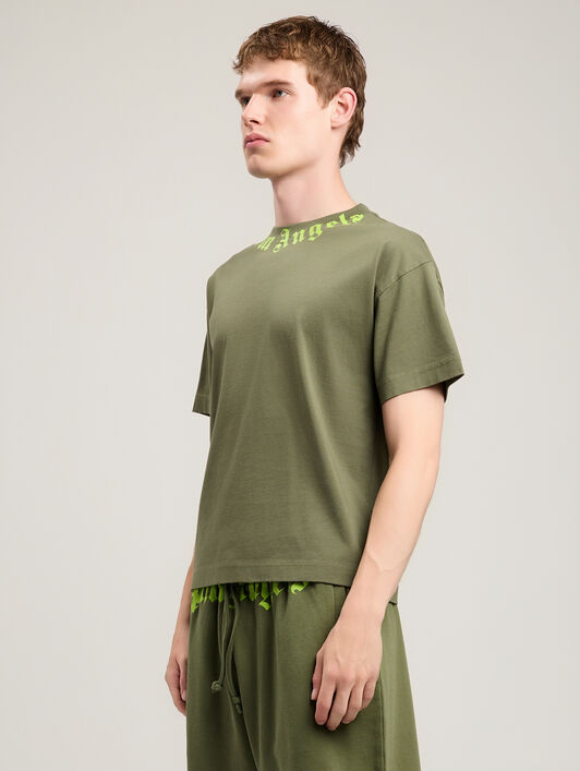 PALM ANGELS Neck Logo T-Shirt MILITARY GREEN LIME PMAA109S26JER008