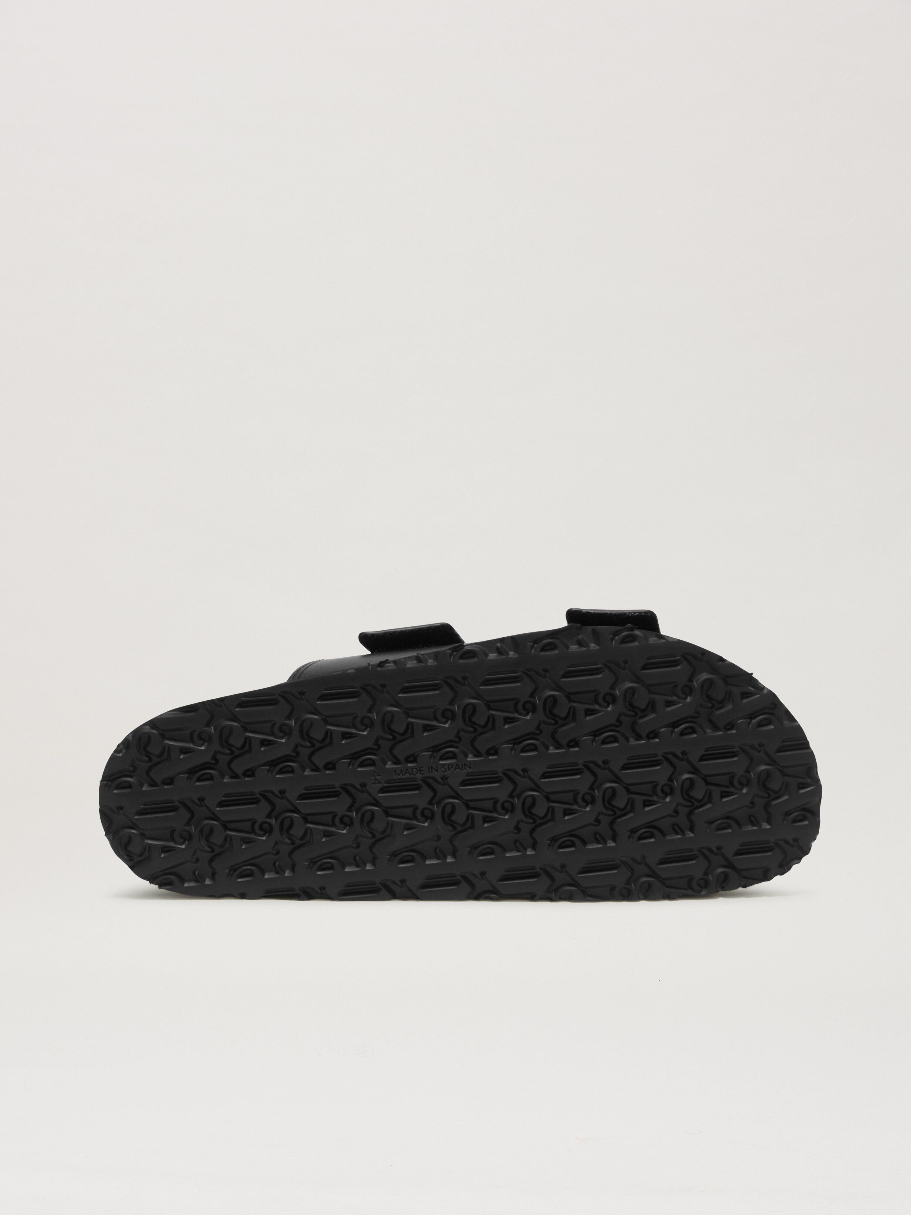 PALM ANGELS  Sandalen mit Logo BLACK - WHITE PMIH01AS25LEA001