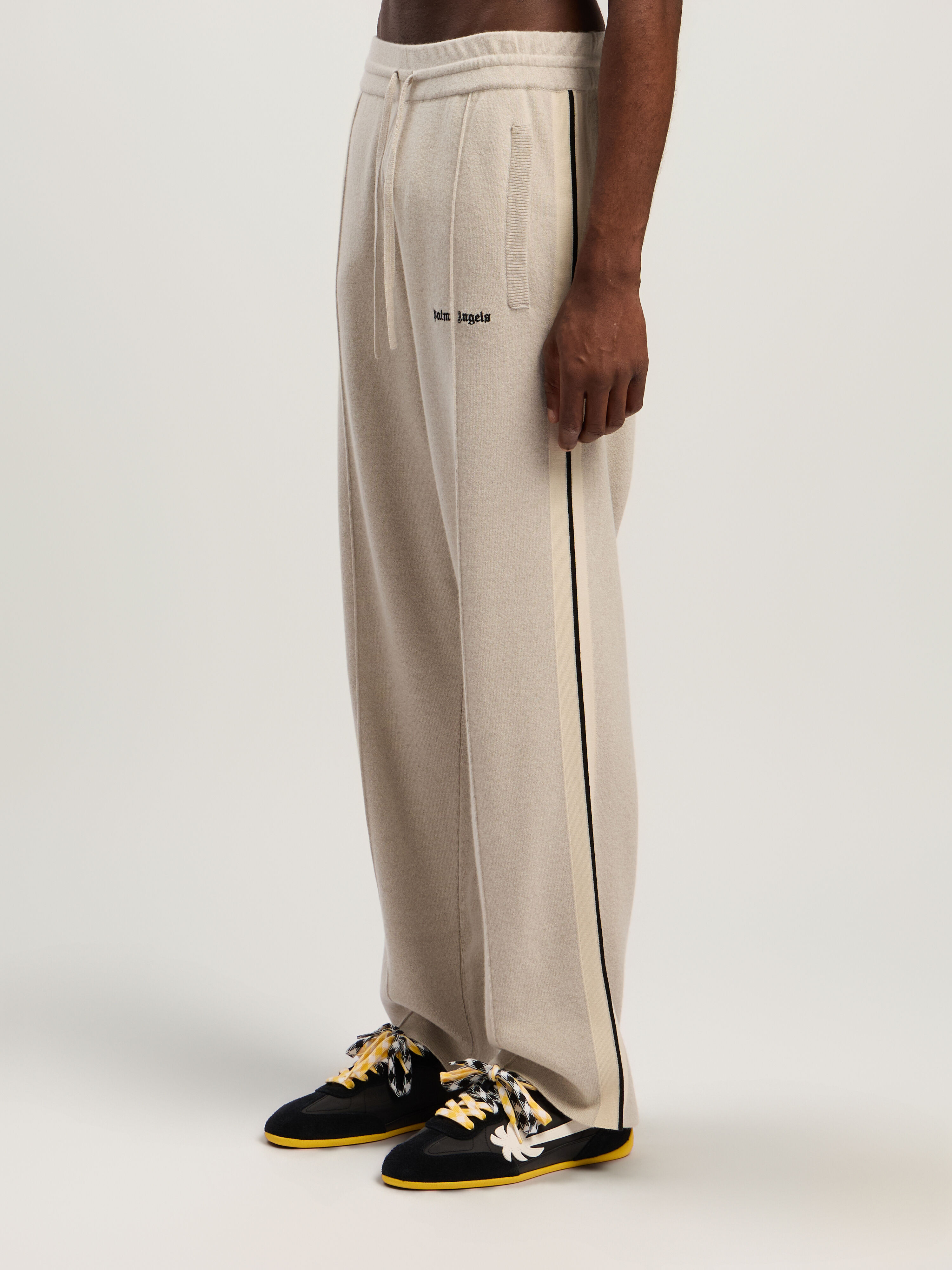 PALM ANGELS Classic Logo Knit Track Pants LIGHT BEIGE - BLACK PMHG023F25KNI001
