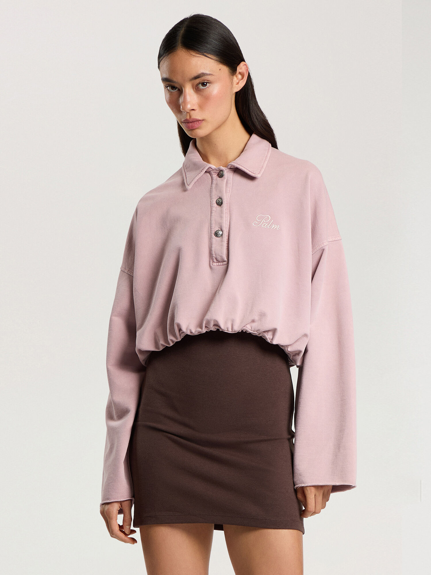 Palm Sway Cropped Long Sleeve Polo PALM ANGELS Palm Sway Cropped Long Sleeve Polo MAUVE - OFF WHITE PAWGC01F26FL01