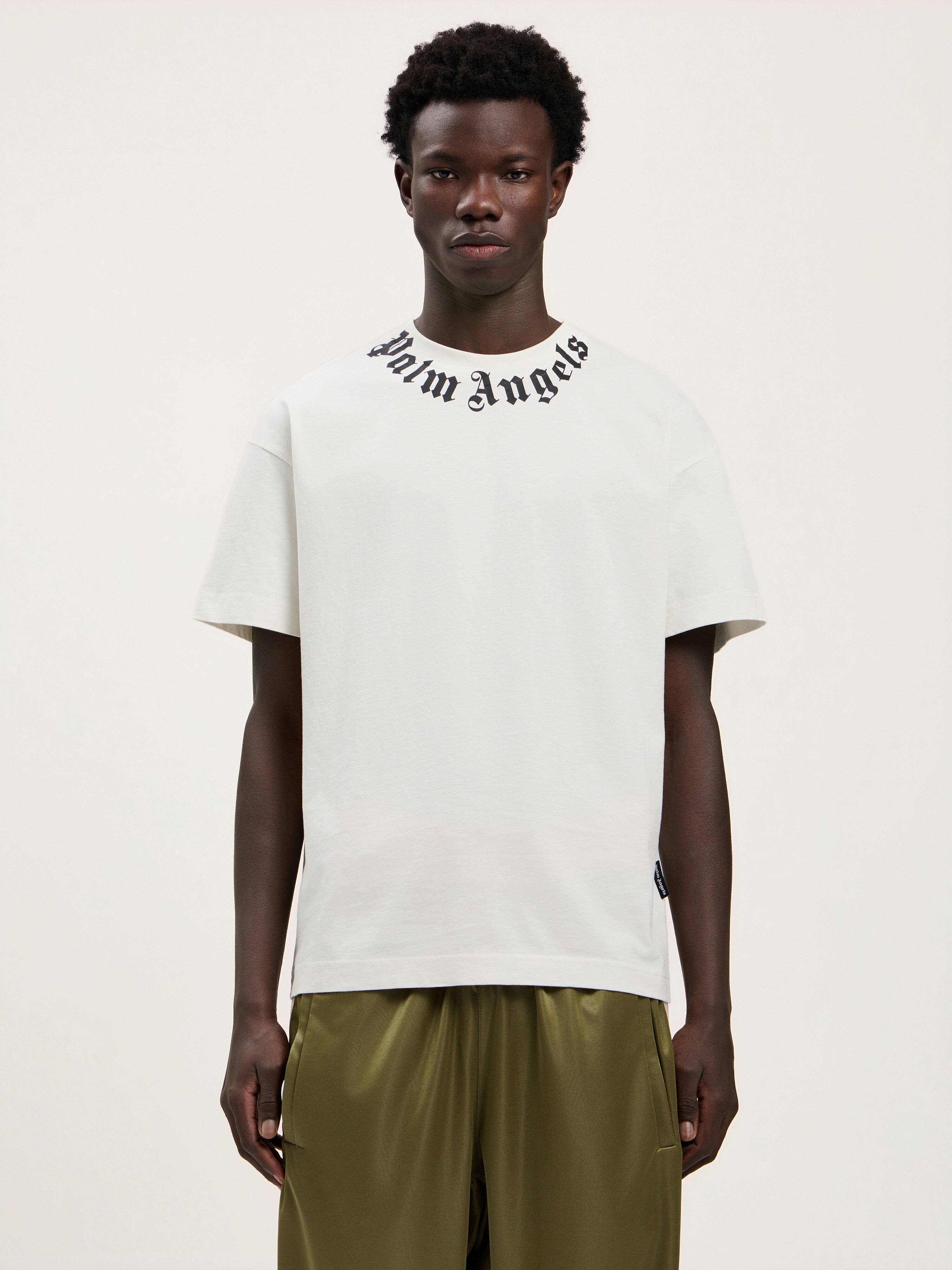 PALM ANGELS Neck Logo T-Shirt OFF WHITE BLACK PMAA109S26JER008