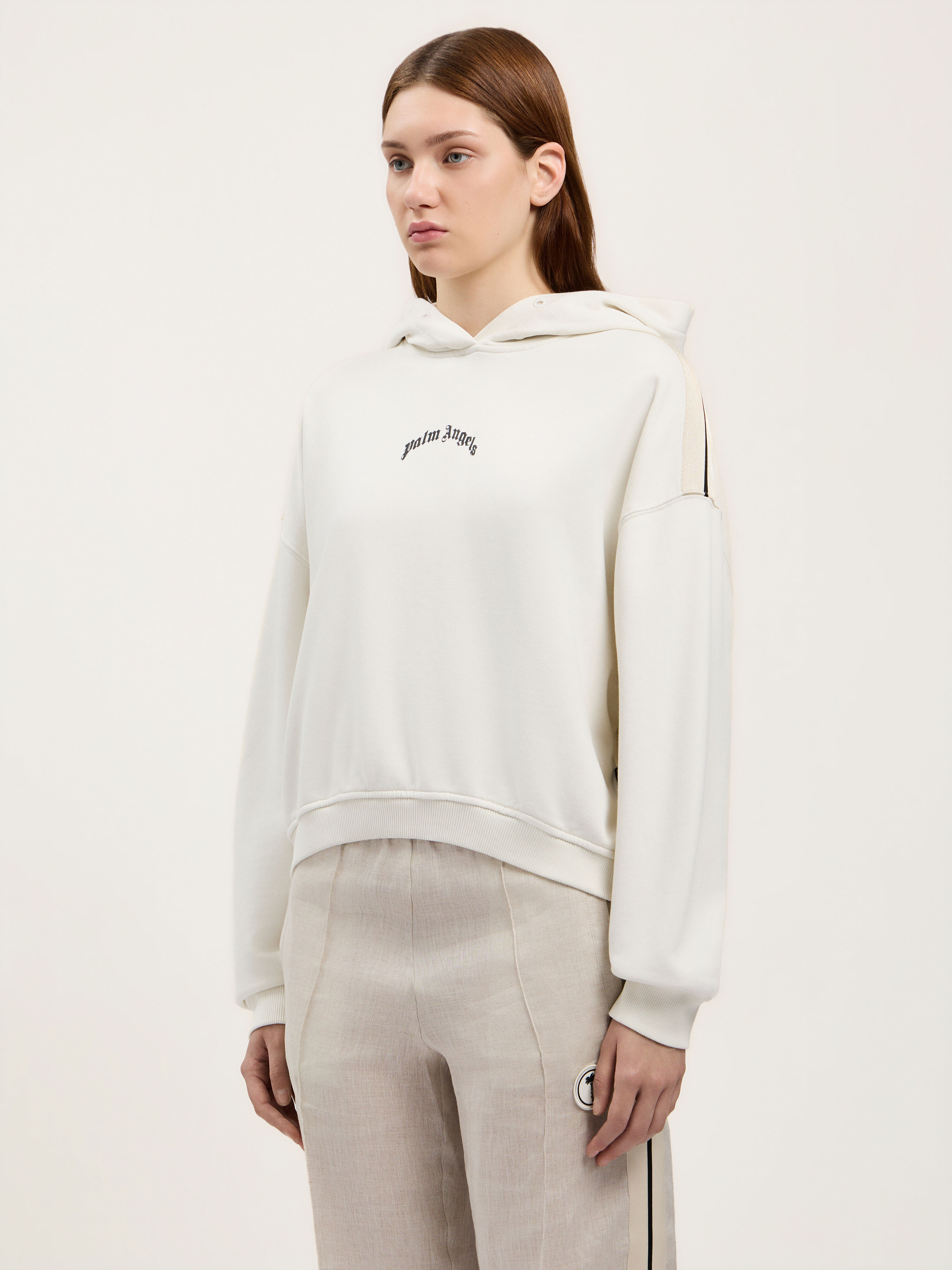 PALM ANGELS Curved Logo Loose Crop Hoodie OFF WHITE BLACK PWBB076S26FLE001