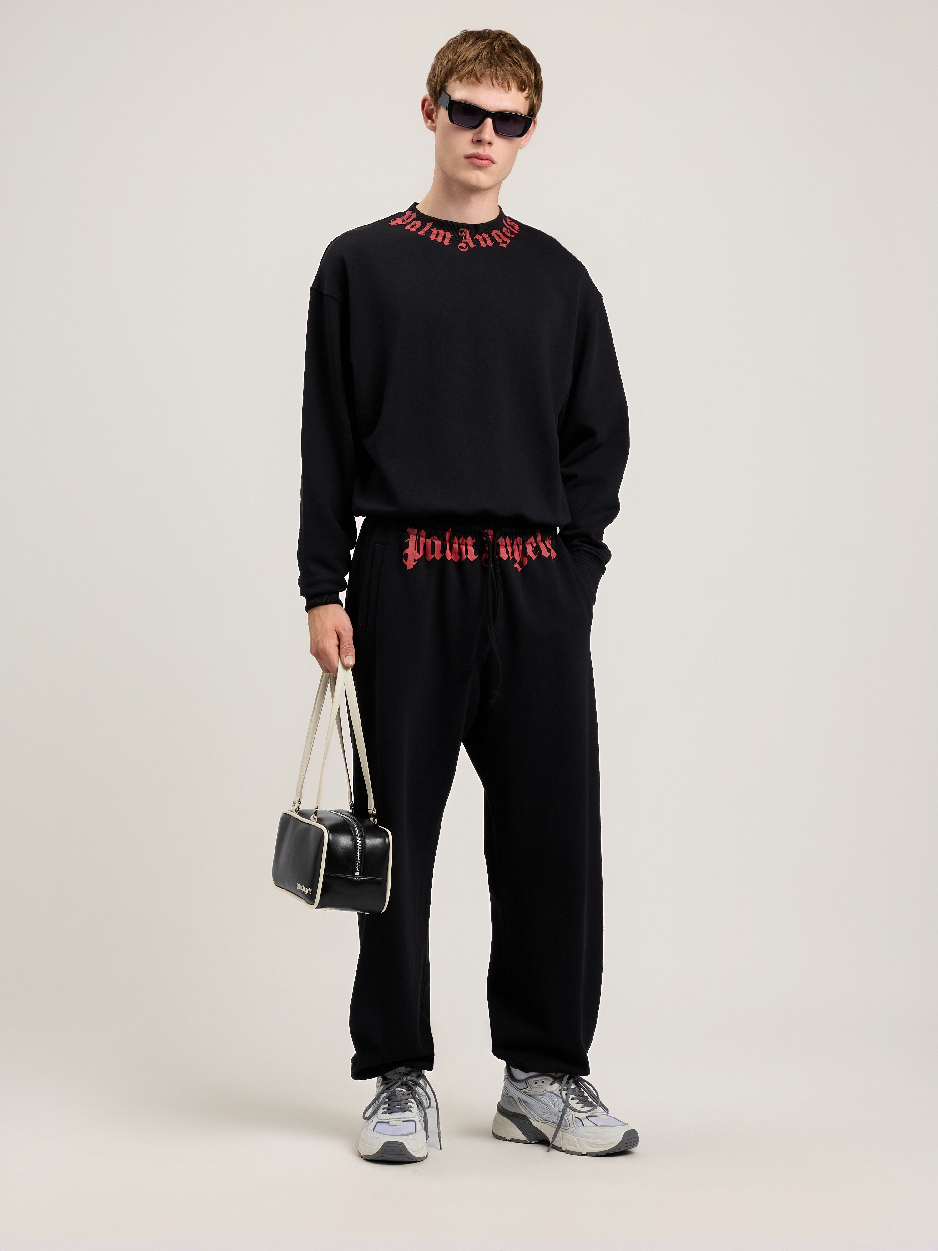 PALM ANGELS Neck Logo Sweatshirt BLACK RED PMBA08HS26FLE004