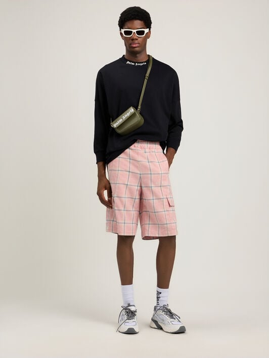 Classic Logo Long-Sleeved Over T-Shirt PALM ANGELS Classic Logo Long-Sleeved Over T-Shirt BLACK OFF WHITE PMAB059S26JER001