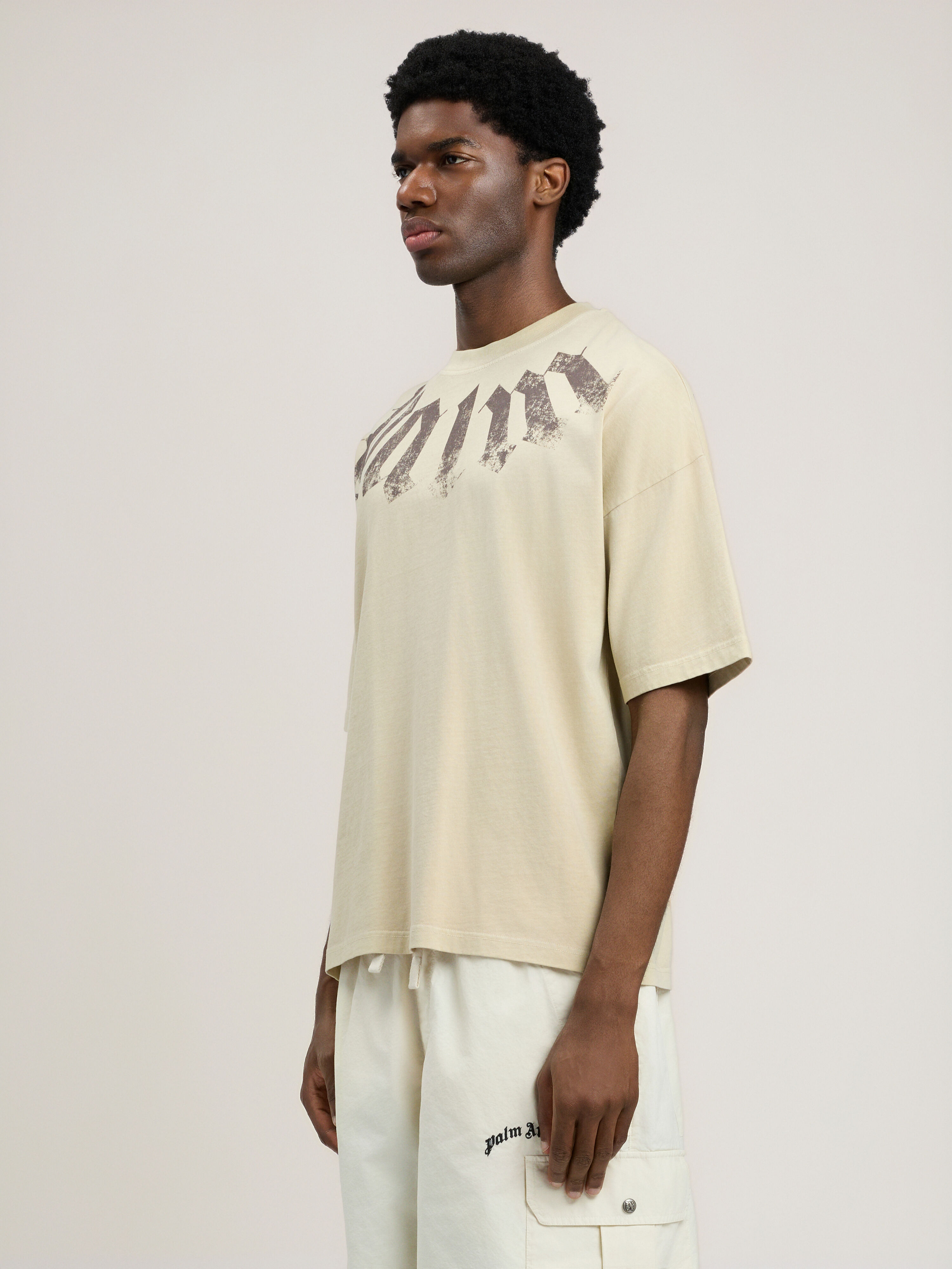 palm Angels / シースルー 長袖カットソー オフネックC175 Big Neck Logo Loose T-Shirt in BEIGE BROWN for Men | Palm Angels®