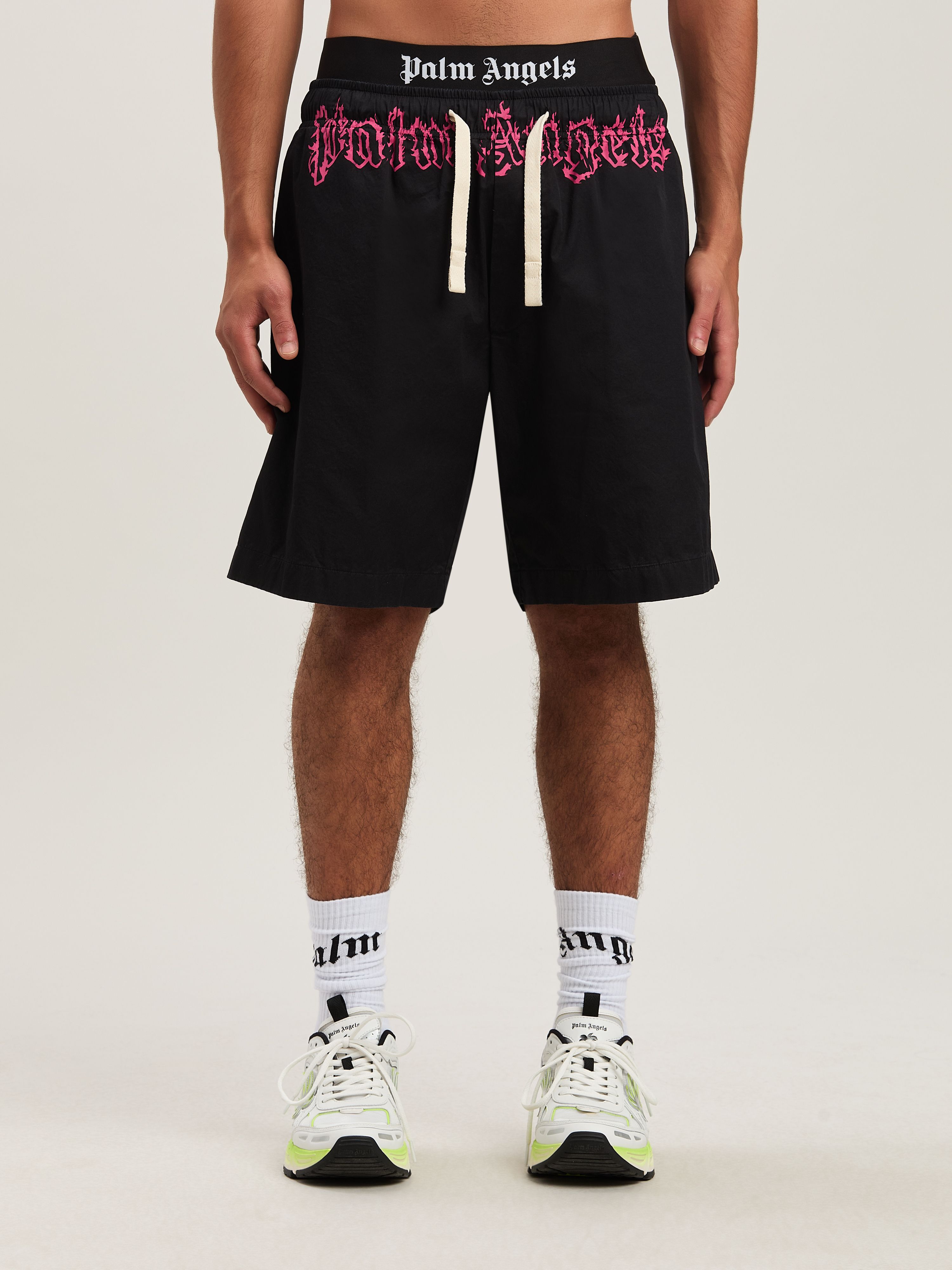 PALM ANGELS  Flame logo sweat shorts BLACK - FUCHSIA PMCB051S25FAB001