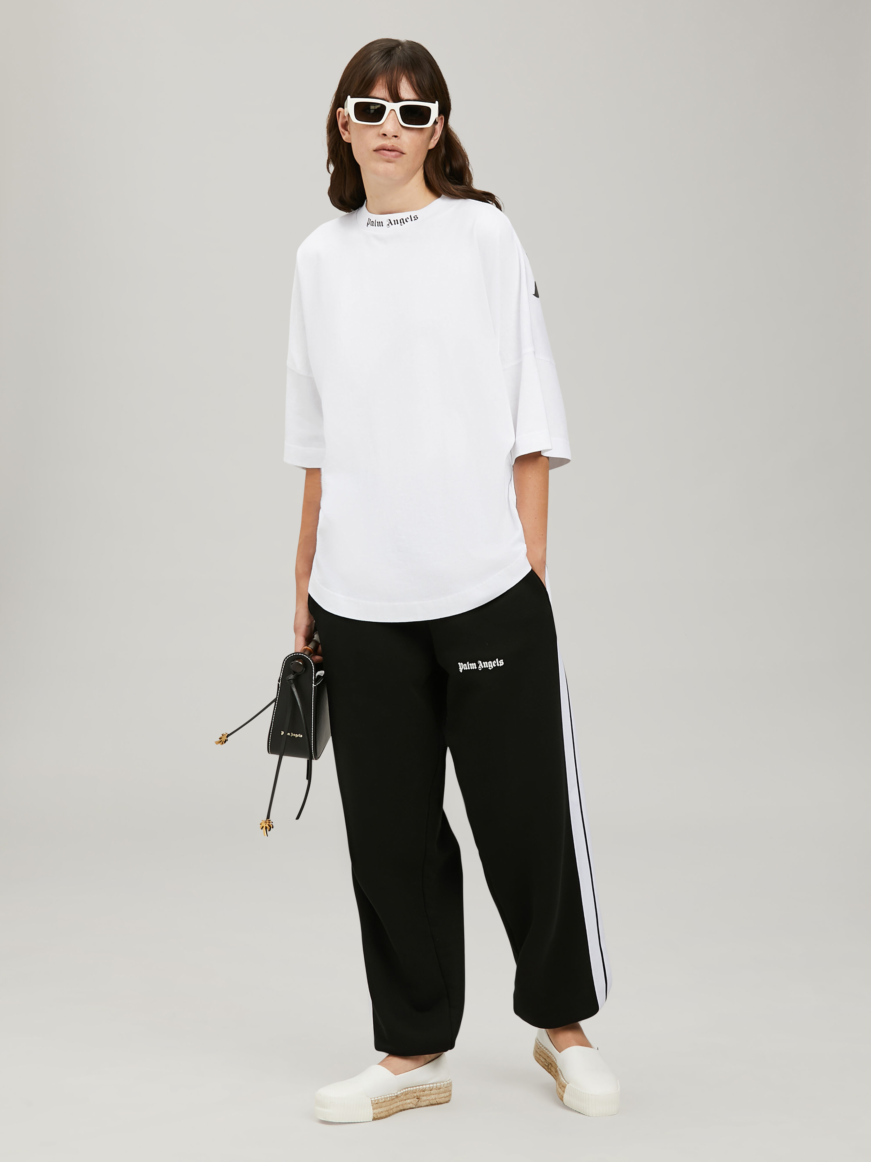 PALM ANGELS Classic Logo Over Tee WHITE BLACK PWAA023C99JER002