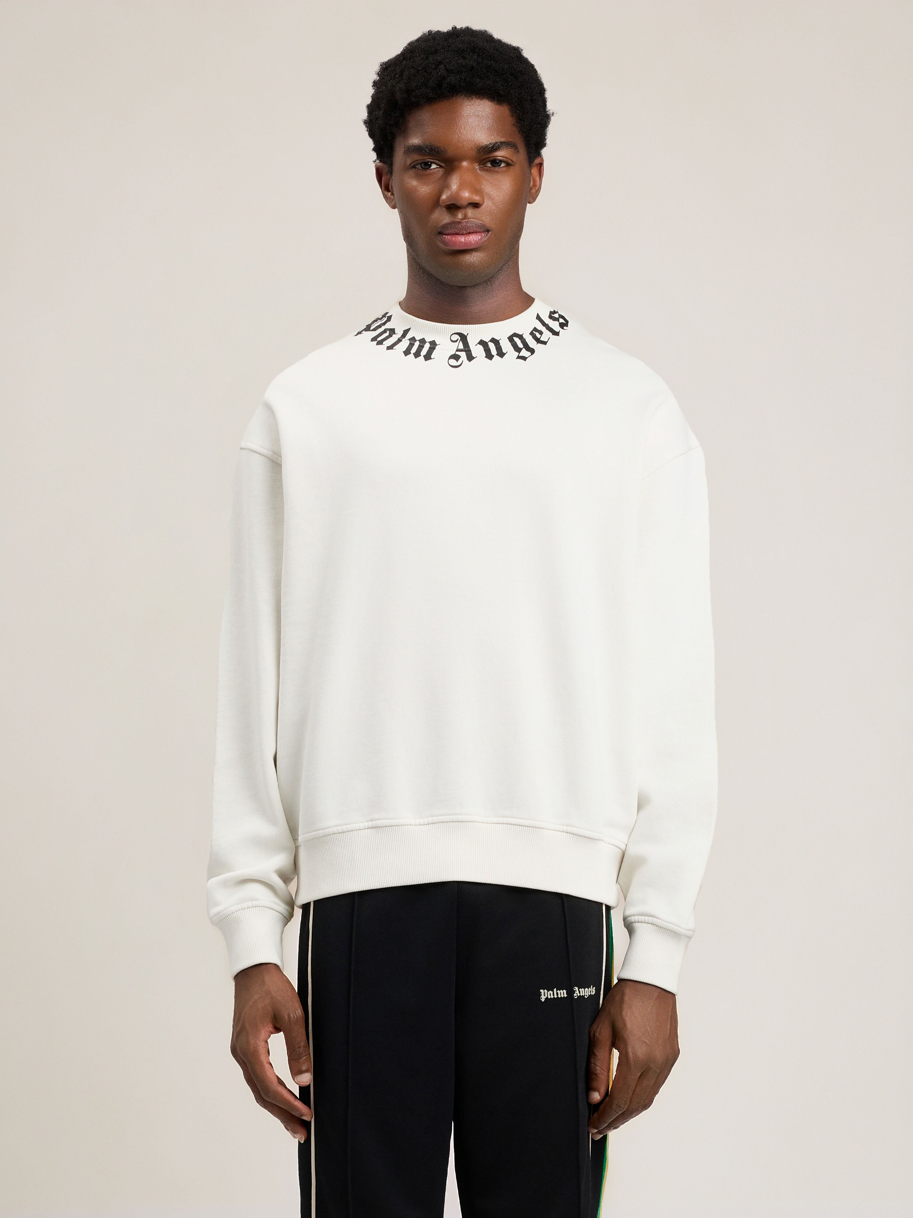 PALM ANGELS Neck Logo Sweatshirt OFF WHITE BLACK PMBA08HS26FLE004