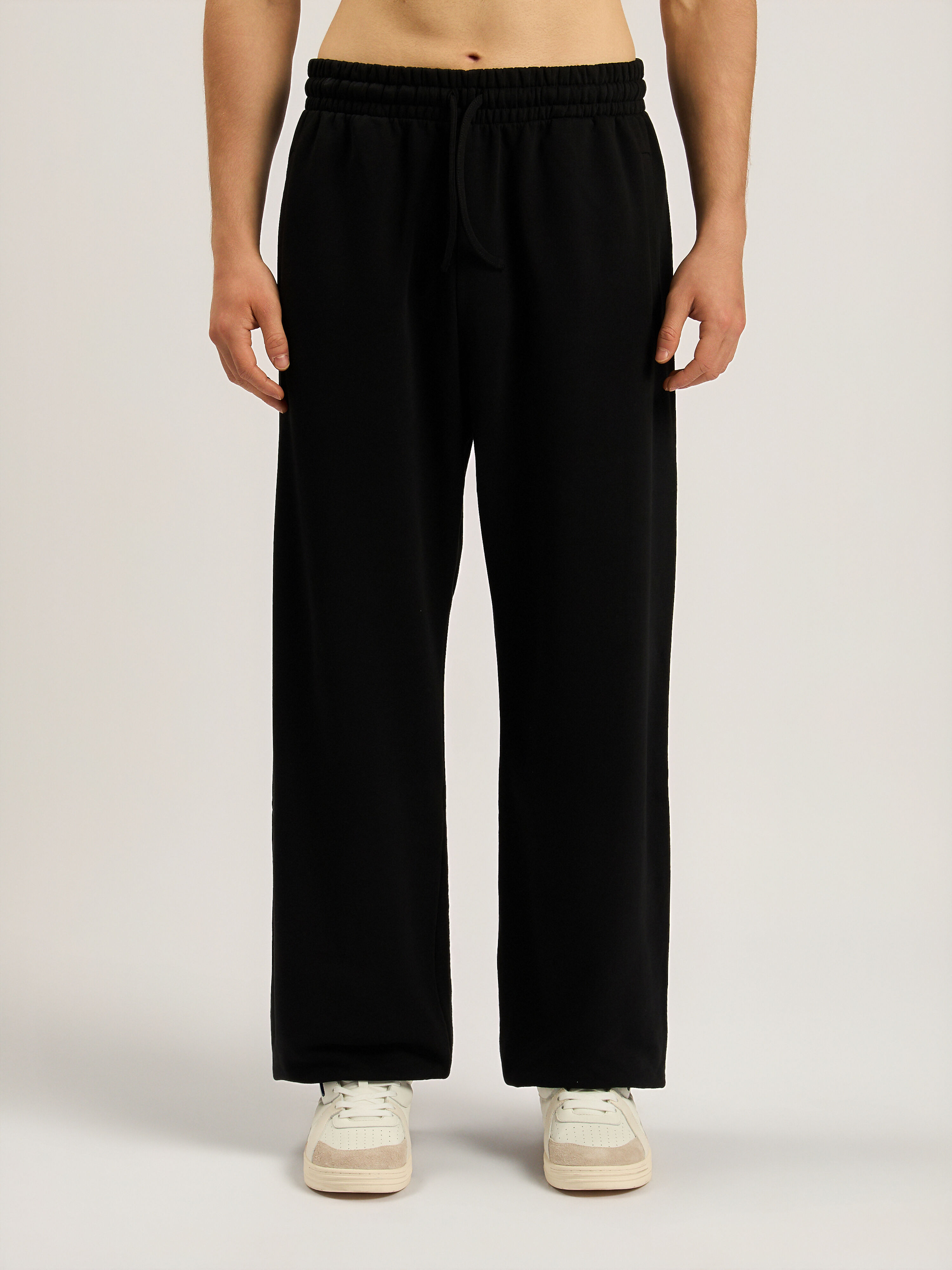 Palm Angels Save The Ocean Bottle 黒 Brushed Palm Tree Sweatpants in BLACK - GREY for Men | Palm Angels®