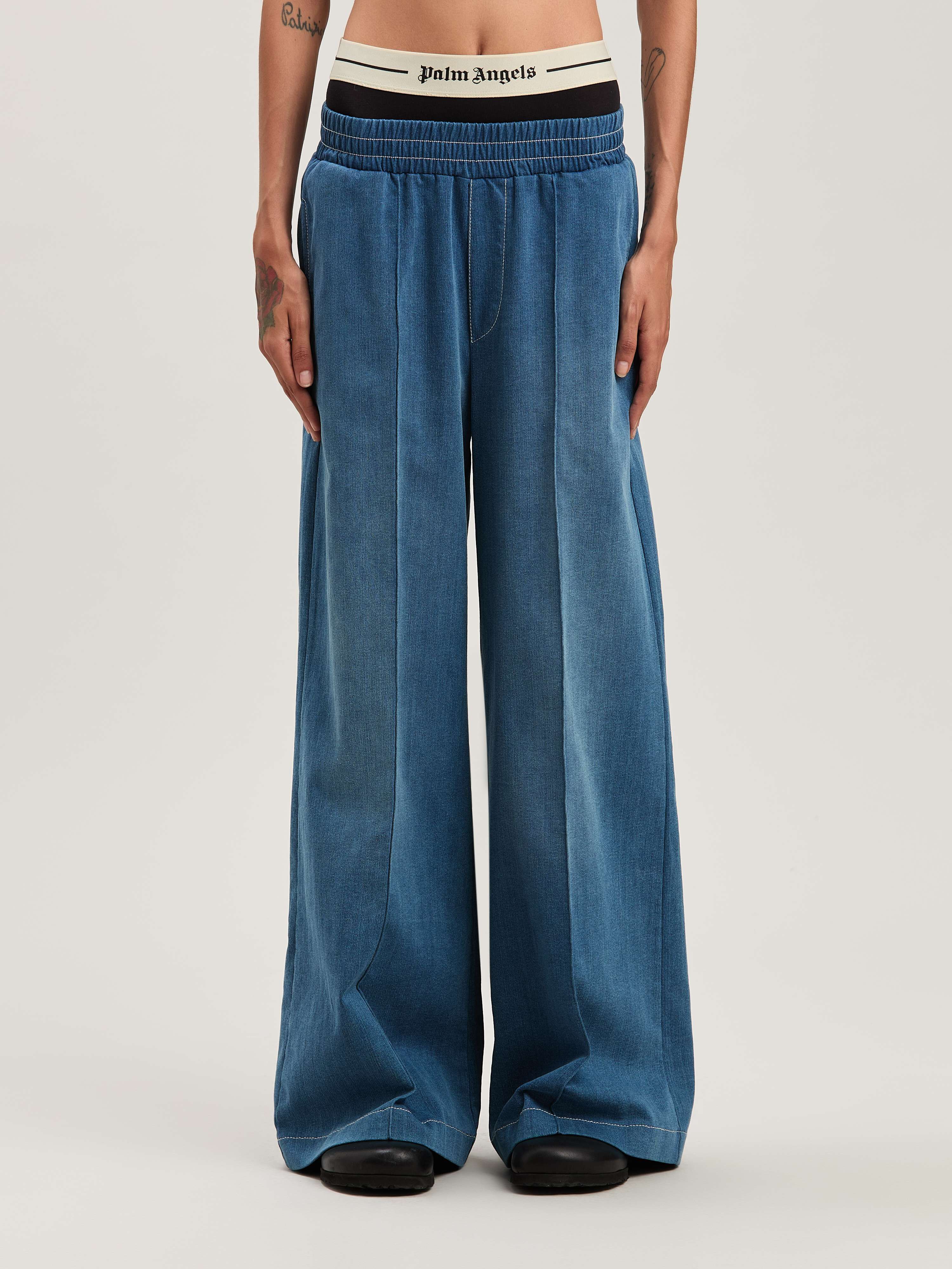 PALM ANGELS  Jogginghose mit Palme INDIGO BLUE - OFF WHITE PWCH024S25FAB001