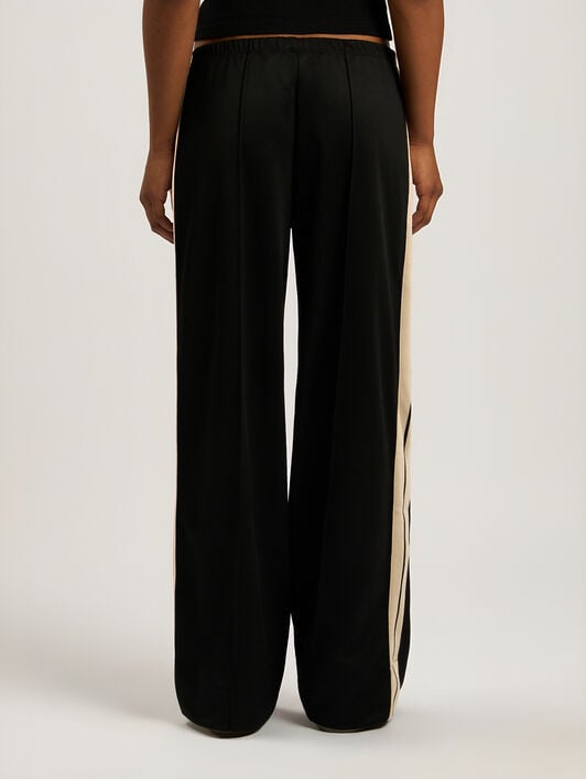 PALM ANGELS Classic Logo Loose Track Pants BLACK - OFF WHITE PAWCJ05F26FB01