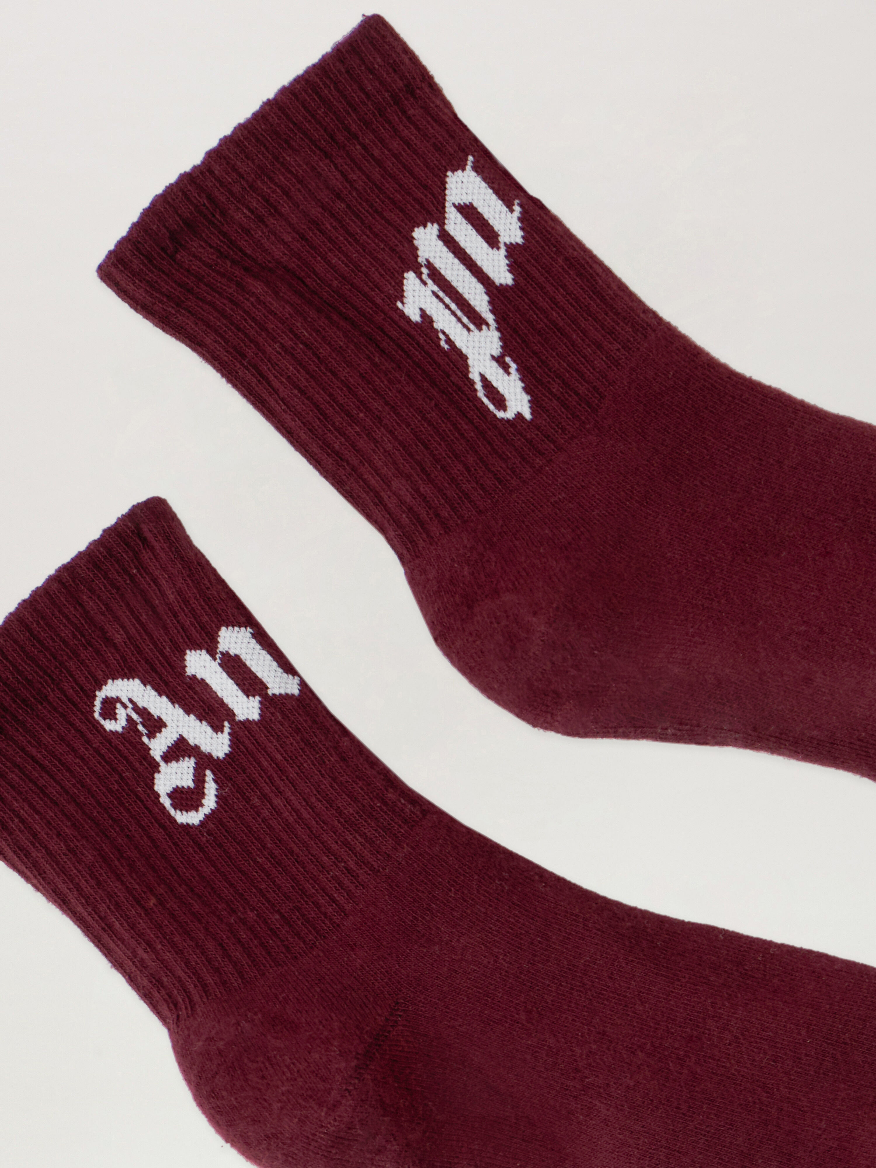 PALM ANGELS Curved Logo Socks BURGUNDY - OFF WHITE PMRA008F25FAB001
