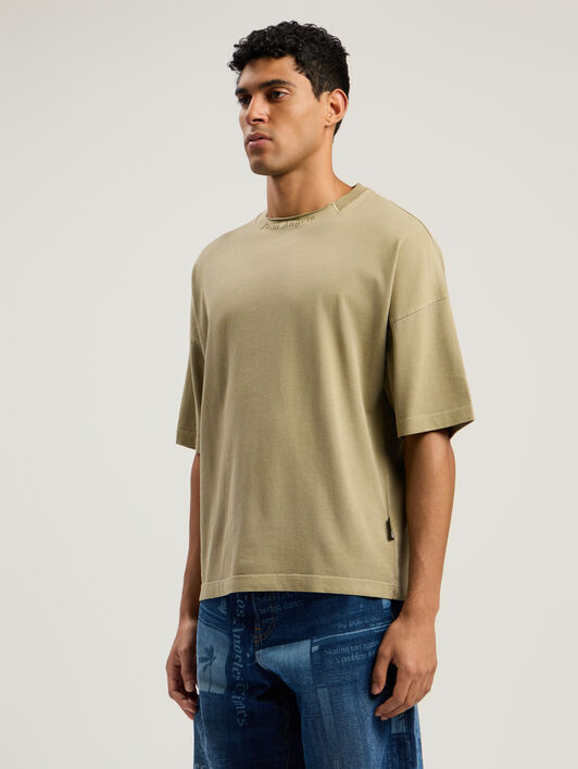 PALM ANGELS Curved Logo Loose Collar T-Shirt ARMY GREEN - DARK GREEN PMAA10HF25JER001
