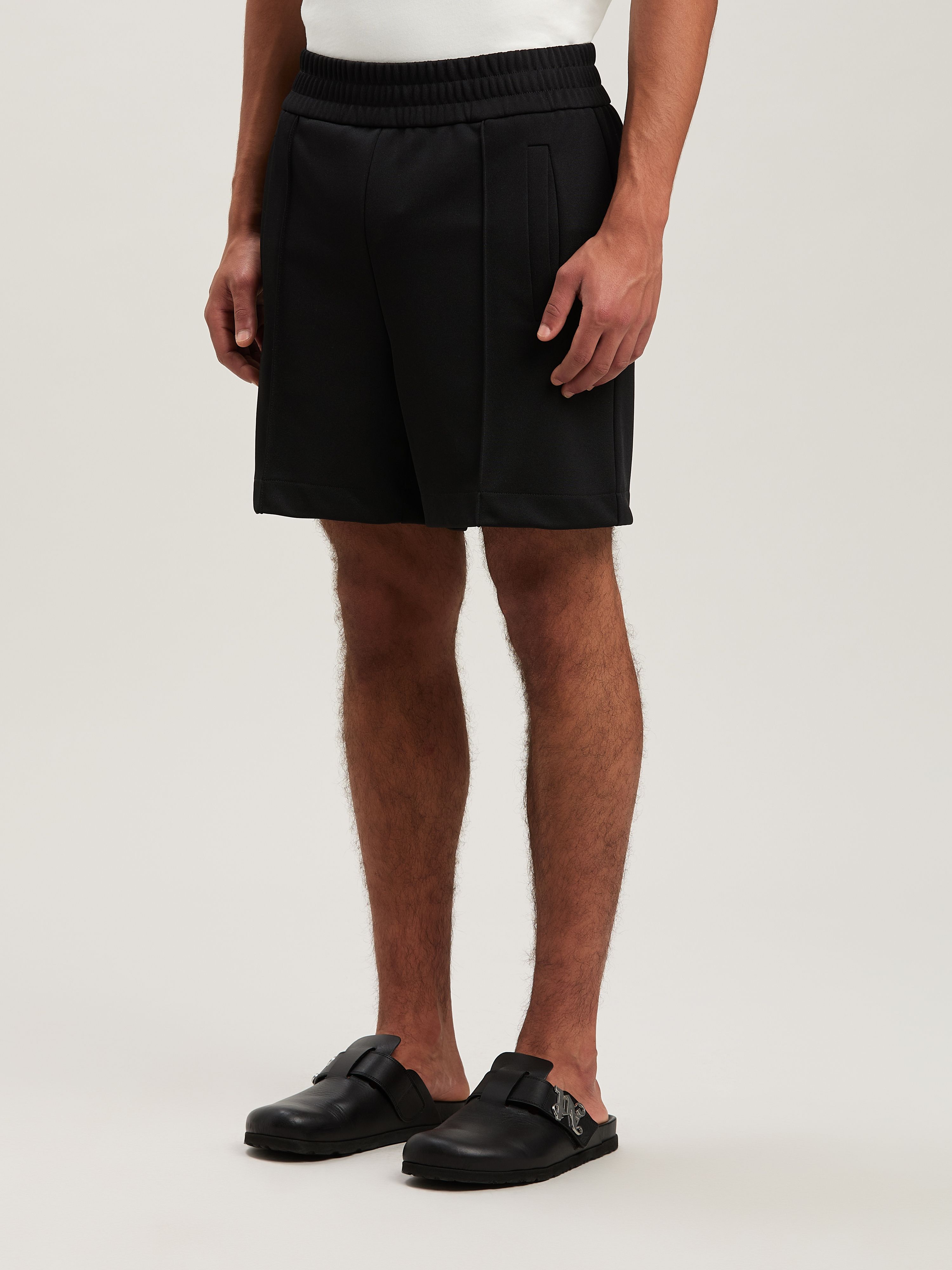 PALM ANGELS  Shorts mit geschwungenem Logo BLACK - OFF WHITE PMCL008S25FAB001