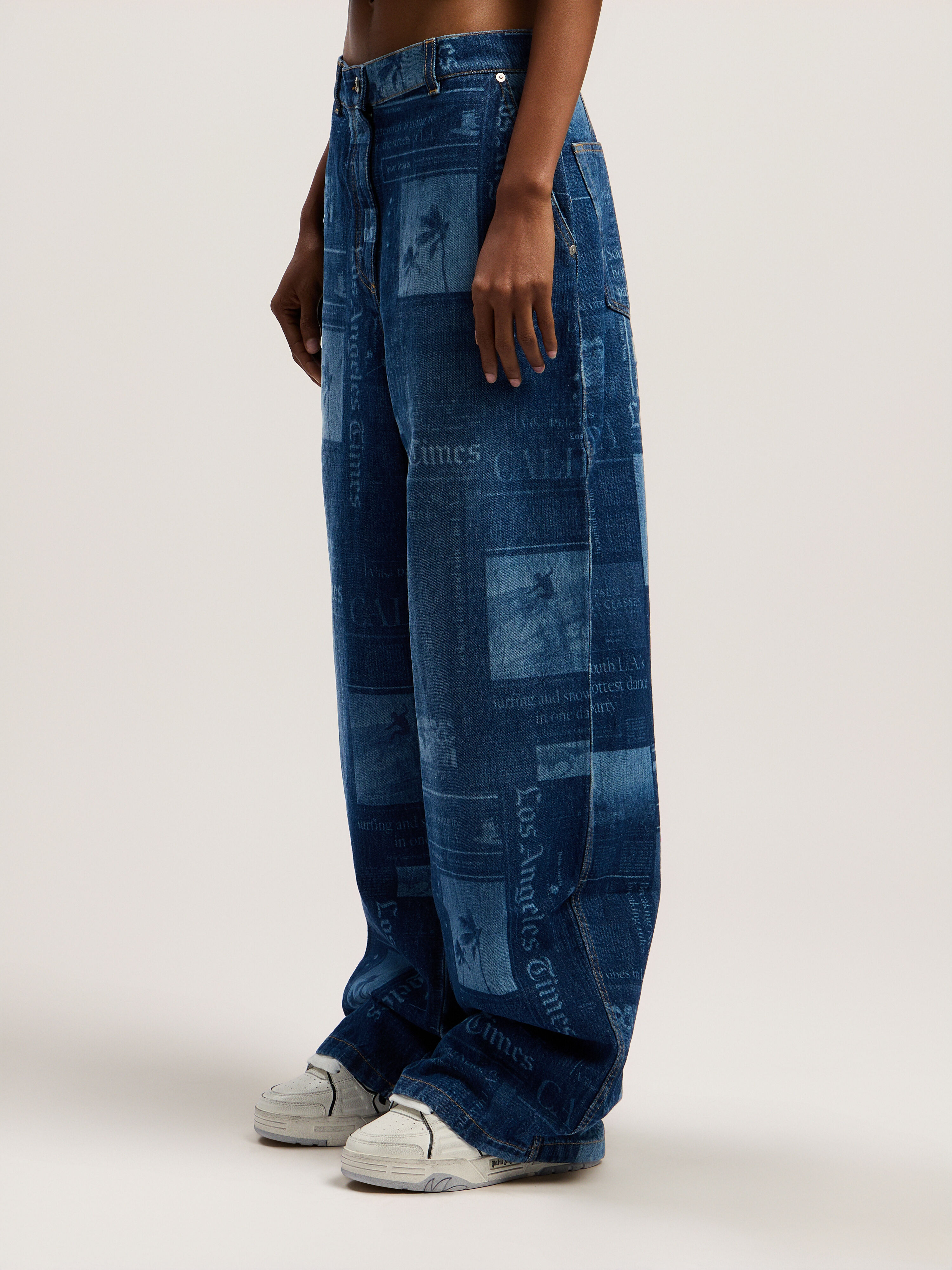 PALM ANGELS Newsprint Baggy Denim Pants MEDIUM BLUE - DUSTY BLUE PWYB040F25DEN001