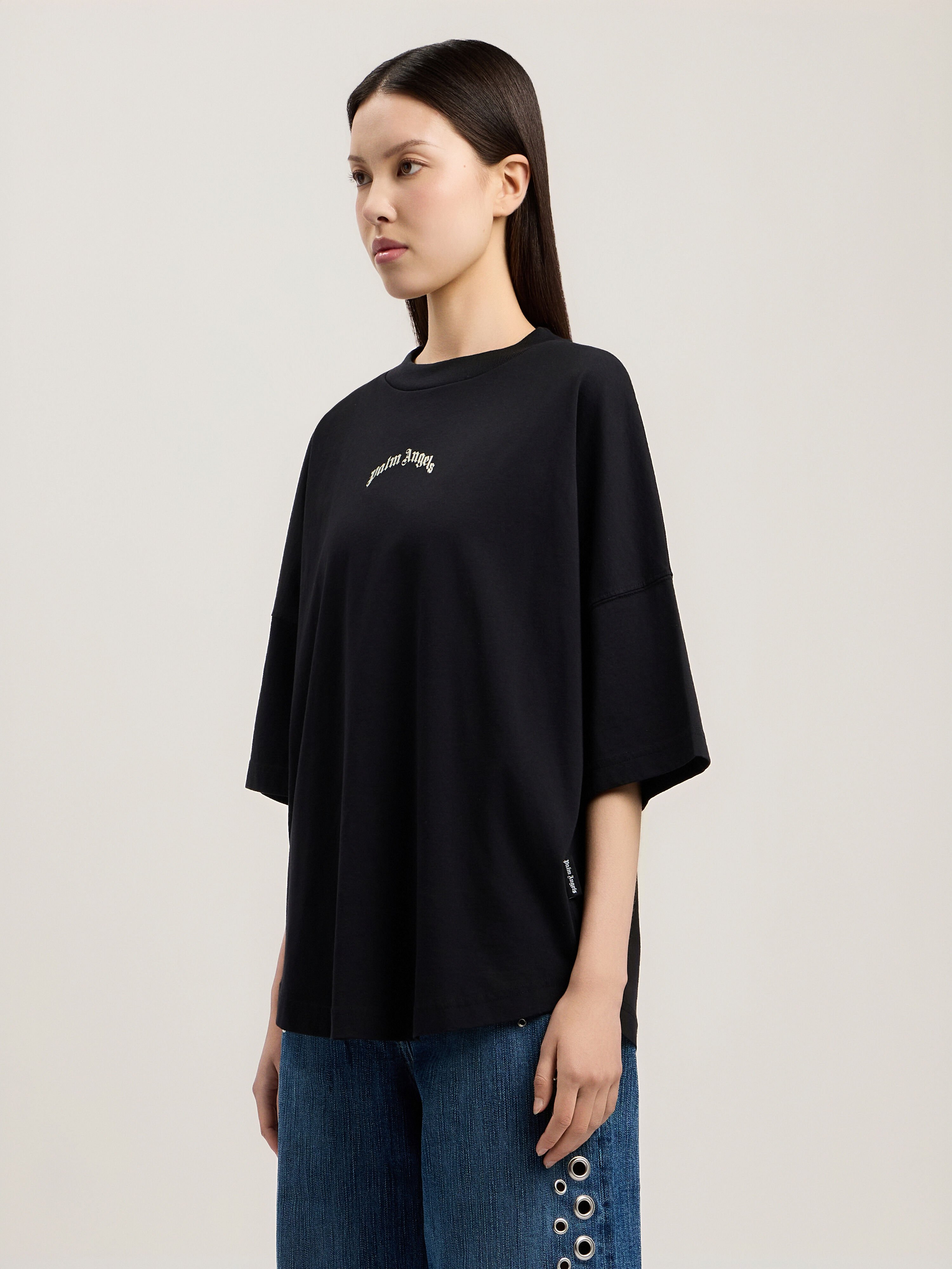 Curved Logo Over T-Shirt in BLACK TOFU for Women | Palm Angels®