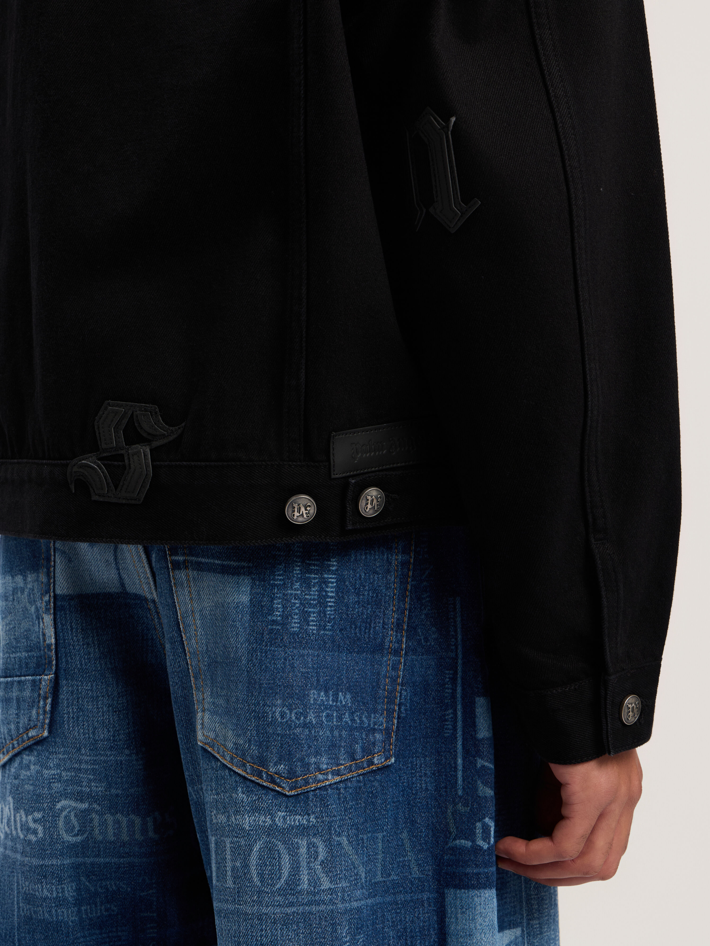 PALM ANGELS Gothic Logo Denim Jacket BLACK - BLACK PMYE006F25DEN001