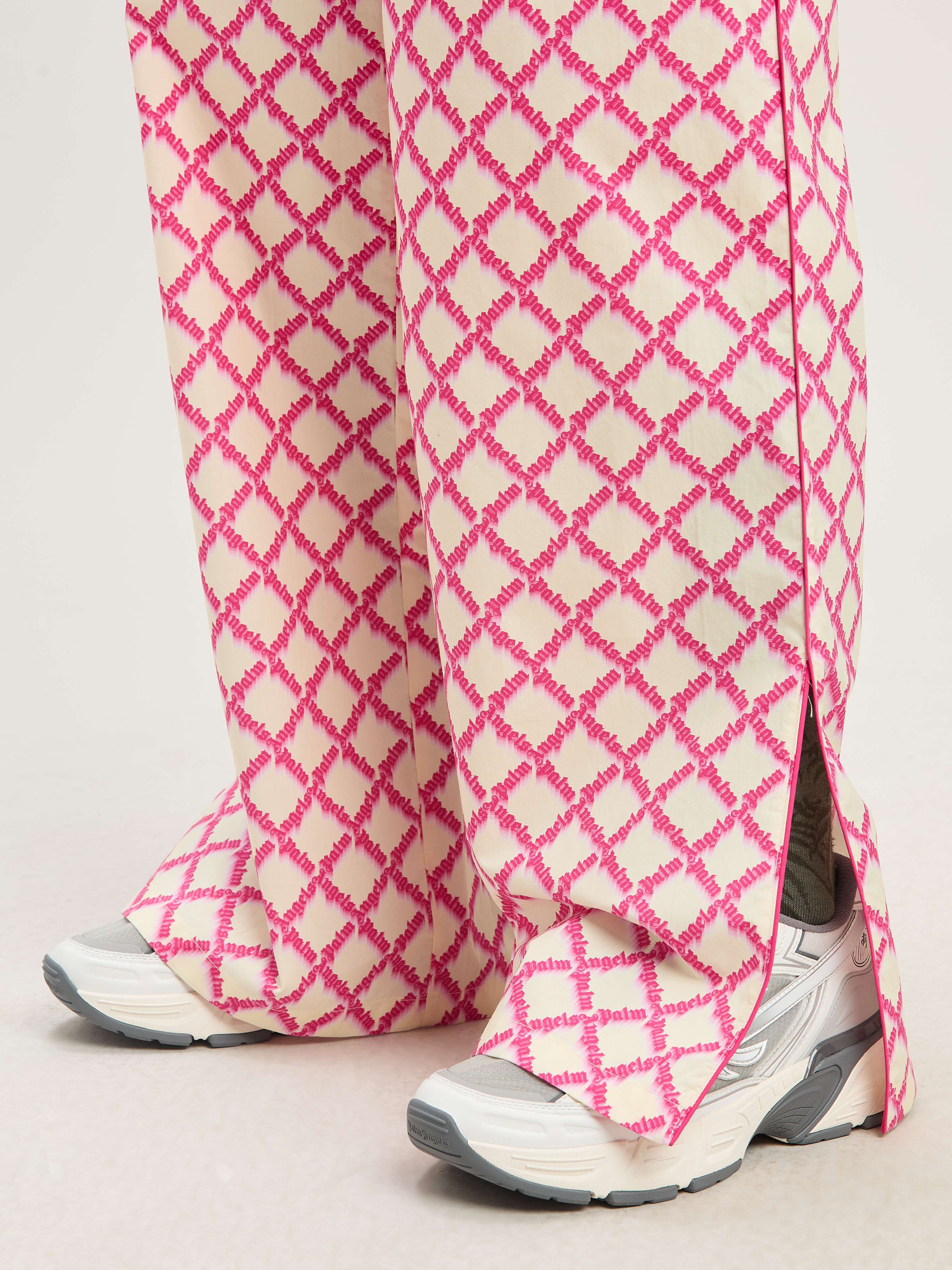 PALM ANGELS  Net logo Pants IVORY - FUCHSIA PWCA156S25FAB001