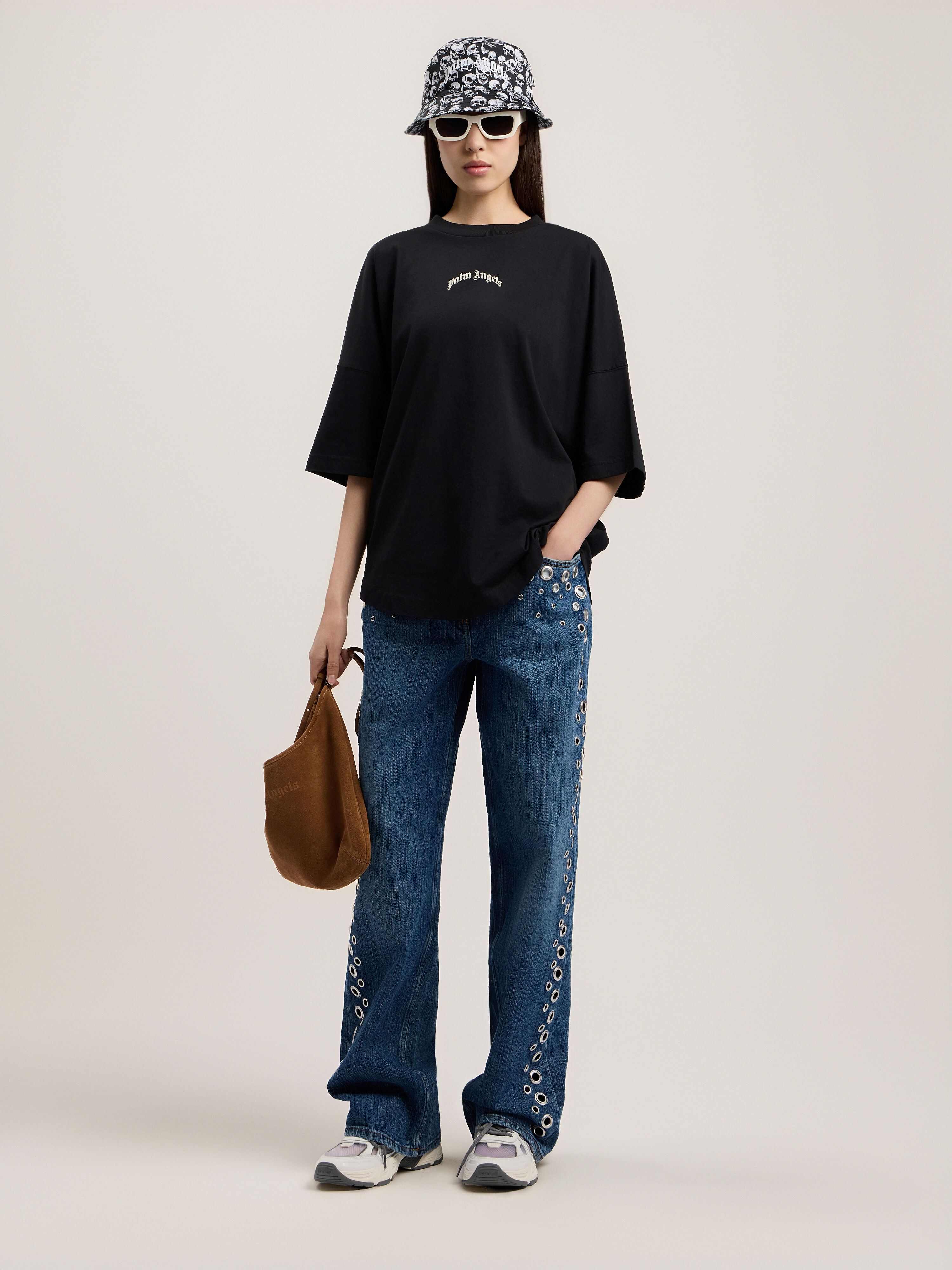 Curved Logo Over T-Shirt in BLACK TOFU for Women | Palm Angels®