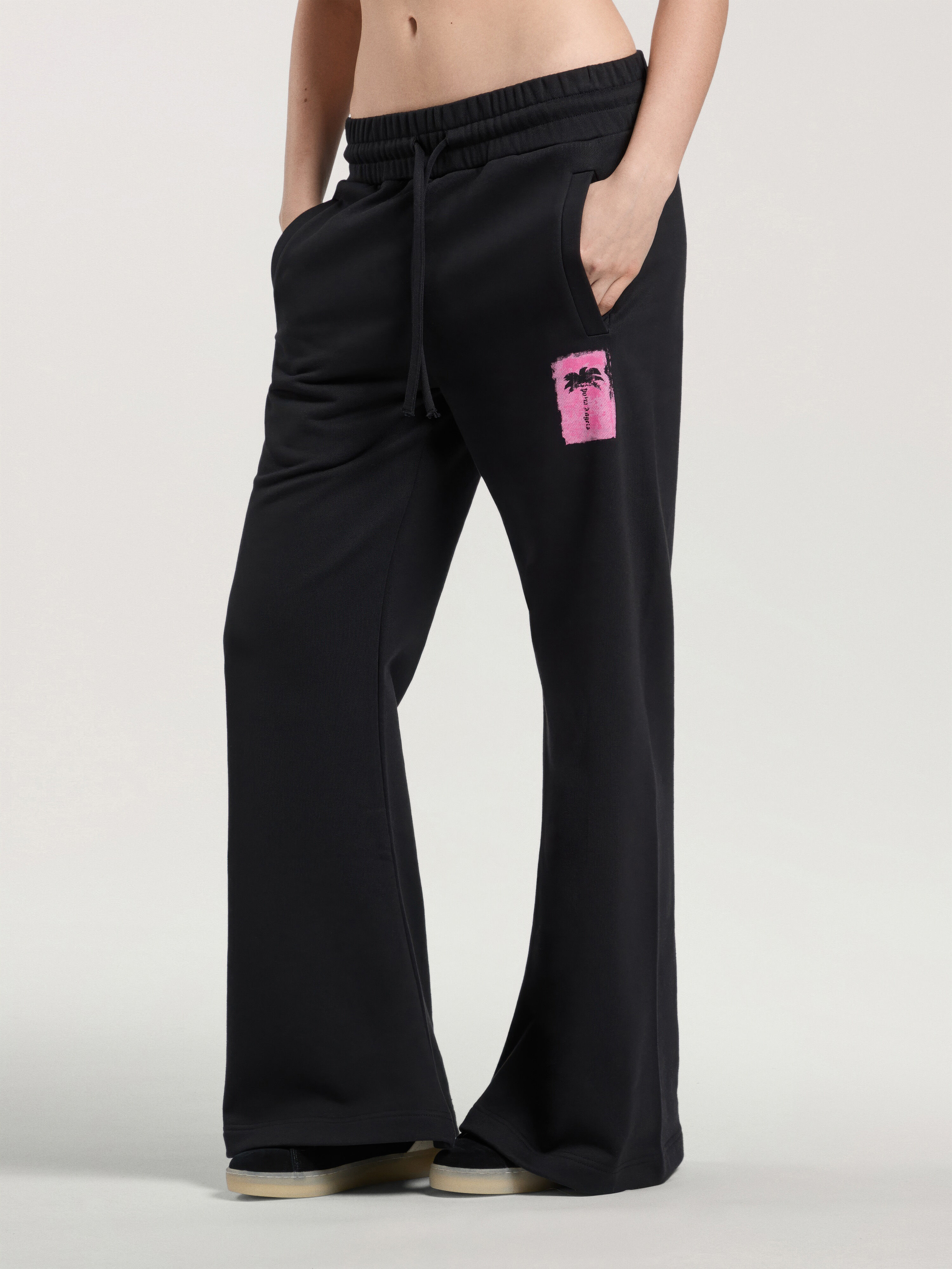 Brushed Palm Tree Sweatpants PALM ANGELS Brushed Palm Tree Sweatpants BLACK - PINK PAWCH02W26FL03