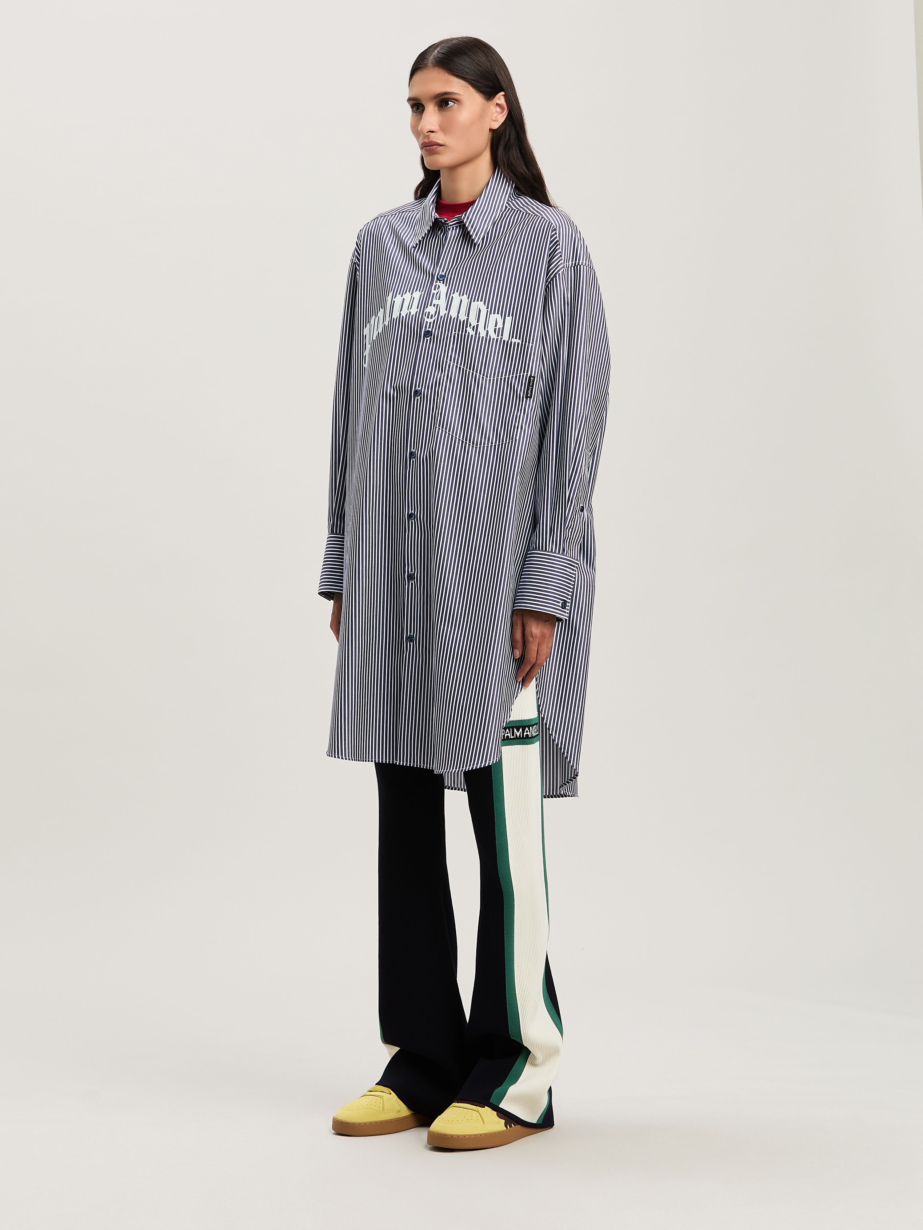 PALM ANGELS  Gestreiftes Hemdkleid mit geschwungenem Logo NAVY BLUE - OFF WHITE PWDG002S25FAB001